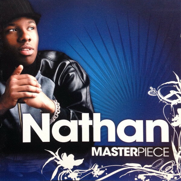 ・アーティスト Nathan ・タイトル Masterpiece ・レーベル Mona Records (3) MONA3NATCD ・フォーマット CD ・コンディション(盤) 良い (VG+) ・コンディション(ジャケット) ・コンディション(帯) オビなし ・特記事項 【盤に小さいキズ】 サンプル画像です。実際の商品の画像ではありません 商品写真はバーコード/カタログ番号に対応したサンプル画像ですので、お送りする商品の画像ではありません。帯やライナーなどの付属品は、特記事項に記載されている場合のみ含まれます。プロモやカラーレコードなどの仕様についても、該当する場合のみ特記事項に記載しています。 【ご購入前に必ずご確認ください】 ・本店サイト(www.recordcity.jp)とは価格、送料が違います ・本店サイト、その他支店のオーダーとは同梱発送できません ・別倉庫から発送しているため、店頭受け渡しは対応しておりません ・一部商品は他の通販サイトでも販売しているため、ご注文のタイミングによっては商品のご用意ができない場合がございます。 ・土日祝日はお休みです 金曜・祝前日9時以降のご連絡またはご入金は、返答または発送が週明け・祝日明けに順次対応となります。 ・ご購入後のキャンセル不可 ご購入後のキャンセルはいかなる理由においてもお受けできません。ご了承の上、ご購入くださいませ。 ・日本郵便(ゆうパック/ゆうメール)によるお届けになります。 ・中古品であることをご理解ください 当ストアではお客様よりお譲りいただいた中古商品を主に販売しております。中古品であることをご理解の上ご購入ください。また、一部商品はRecordCityオンラインストアで試聴可能です。 ・返品について お客様のご都合による返品は一切承っておりません。 表記の内容と実際の商品に相違がある場合、また針飛び等で返品・返金をご希望される場合は、商品の到着後1週間以内にご連絡ください。商品の返送をこちらで確認後、キャンセル・返金を行います。 コンディションVG以下の商品は返品できません。プレイに影響のない表面のこすれ傷、プレス起因のノイズ盤は返品の対象外です。 【コンディション表記】 ・ほぼ新品(M-)(Like New) 完全な新品。未使用。当店ではほぼ使用しません ・非常に良い(EX)(Excellent) 中古盤として美品な状態。わずかな経年を感じるものの傷みを感じさせない、当店基準で最高の状態 ・良い(VG+)(Very Good Plus) 丁寧に扱われた中古品で、軽い使用感がみられる。 ・可(VG)(Acceptable) 使い込まれた中古品で、「良い」よりもさらに使用感がみられる。 ・悪い(VG-)(Bad) 状態が悪いアイテム。使用の保障はなく、再生不可、針飛び、目立つノイズがあるかもしれない。状態によるクレーム不可。返品不可。 ・非常に悪い(G)(Very Bad) 「悪い」よりさらに状態が悪いアイテム。使用の保障はなく、再生不可、針飛び、目立つノイズがあるかもしれない。状態によるクレーム不可。返品不可。 ・ジャンク(Fair)(Junk/Fair) 割れている、反っている、水ダメージがある、カビ、ジャケットが分離している、ひどい書き込み、ひどい擦れなど最低の状態。使用の保障はなく、再生不可、針飛び、目立つノイズがあるかもしれない。状態によるクレーム不可。返品不可。 ・ジャンク(Poor)(Junk/Poor) 割れている、反っている、水ダメージがある、カビ、ジャケットが分離している、ひどい書き込み、ひどい擦れなど最低の状態。使用の保障はなく、再生不可、針飛び、目立つノイズがあるかもしれない。状態によるクレーム不可。返品不可。