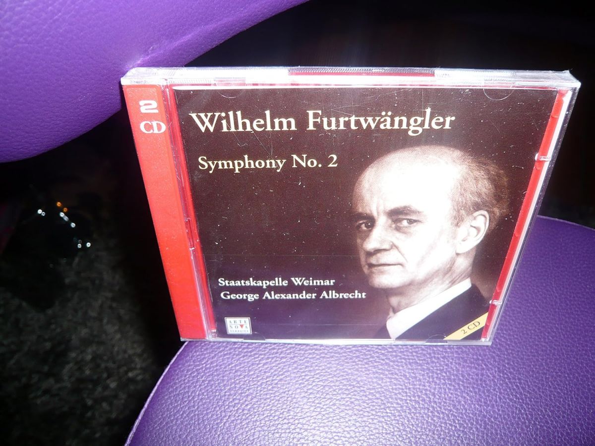 ・アーティスト Albrecht, George Alexander ・タイトル Furtwangler: Symphony No 2 ・レーベル・型番 Arte Nova Classics 82876578342 ・フォーマット CD ・コンディション(盤) 非常に良い(EX) ・コンディション(ジャケット) ・コンディション(帯) オビなし ・特記事項 サンプル画像です。実際の商品の画像ではありません 商品写真はバーコード/カタログ番号に対応したサンプル画像ですので、お送りする商品の画像ではありません。帯やライナーなどの付属品は、特記事項に記載されている場合のみ含まれます。プロモやカラーレコードなどの仕様についても、該当する場合のみ特記事項に記載しています。 【ご購入前に必ずご確認ください】 ・本店サイト(www.recordcity.jp)とは価格、送料が違います ・本店サイト、その他支店のオーダーとは同梱発送できません ・別倉庫から発送しているため、店頭受け渡しは対応しておりません ・一部商品は他の通販サイトでも販売しているため、ご注文のタイミングによっては商品のご用意ができない場合がございます。 ・土日祝日はお休みです 金曜・祝前日9時以降のご連絡またはご入金は、返答または発送が週明け・祝日明けに順次対応となります。 ・ご購入後のキャンセル不可 ご購入後のキャンセルはいかなる理由においてもお受けできません。ご了承の上、ご購入くださいませ。 ・日本郵便(ゆうパック/ゆうメール)によるお届けになります。 ・中古品であることをご理解ください 当ストアでは中古商品を主に販売しております。中古品であることをご理解の上ご購入ください。また、一部商品はRecordCityオンラインストアで試聴可能です。 ・返品について お客様のご都合による返品は一切承っておりません。 表記の内容と実際の商品に相違がある場合、また針飛び等で返品・返金をご希望される場合は、商品の到着後1週間以内にご連絡ください。商品の返送をこちらで確認後、キャンセル・返金を行います。 コンディションVG以下の商品は返品できません。プレイに影響のない表面のこすれ傷、プレス起因のノイズ盤は返品の対象外です。 【コンディション表記】 ・ほぼ新品(M-)(Like New) 完全な新品。未使用。当店ではほぼ使用しません ・非常に良い(EX)(Excellent) 中古盤として美品な状態。わずかな経年を感じるものの傷みを感じさせない、当店基準で最高の状態 ・良い(VG+)(Very Good Plus) 丁寧に扱われた中古品で、軽い使用感がみられる。 ・可(VG)(Acceptable) 使い込まれた中古品で、「良い」よりもさらに使用感がみられる。 ・悪い(VG-)(Bad) 状態が悪いアイテム。使用の保障はなく、再生不可、針飛び、目立つノイズがあるかもしれない。状態によるクレーム不可。返品不可。 ・非常に悪い(G)(Very Bad) 「悪い」よりさらに状態が悪いアイテム。使用の保障はなく、再生不可、針飛び、目立つノイズがあるかもしれない。状態によるクレーム不可。返品不可。 ・ジャンク(Fair)(Junk/Fair) 割れている、反っている、水ダメージがある、カビ、ジャケットが分離している、ひどい書き込み、ひどい擦れなど最低の状態。使用の保障はなく、再生不可、針飛び、目立つノイズがあるかもしれない。状態によるクレーム不可。返品不可。 ・ジャンク(Poor)(Junk/Poor) 割れている、反っている、水ダメージがある、カビ、ジャケットが分離している、ひどい書き込み、ひどい擦れなど最低の状態。使用の保障はなく、再生不可、針飛び、目立つノイズがあるかもしれない。状態によるクレーム不可。返品不可。