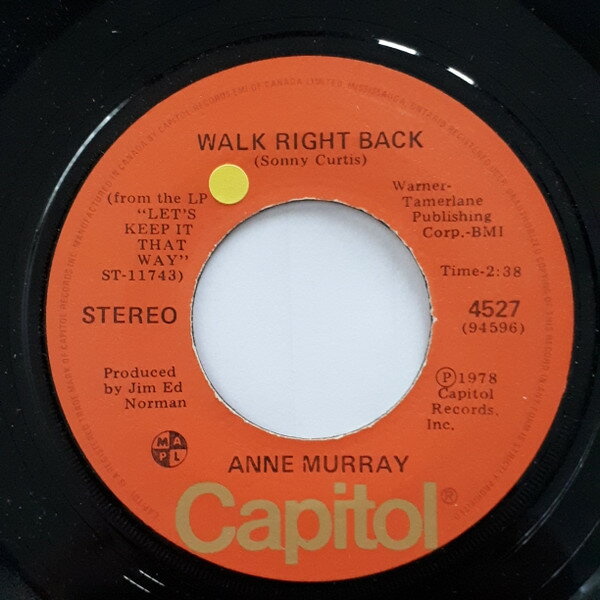 ・アーティスト Anne Murray ・タイトル Walk Right Back / A Million More ・レーベル・型番 Capitol Records 4527 ・フォーマット 7インチレコード ・コンディション(盤) 良い (VG+) ・コンディション(ジャケット) プレインカバー（元ジャケット／カバー無し） ・コンディション(帯) オビなし ・特記事項 【盤に薄い跡】 サンプル画像です。実際の商品の画像ではありません 商品写真はバーコード/カタログ番号に対応したサンプル画像ですので、お送りする商品の画像ではありません。帯やライナーなどの付属品は、特記事項に記載されている場合のみ含まれます。プロモやカラーレコードなどの仕様についても、該当する場合のみ特記事項に記載しています。 【ご購入前に必ずご確認ください】 ・本店サイト(www.recordcity.jp)とは価格、送料が違います ・本店サイト、その他支店のオーダーとは同梱発送できません ・注文確定後に別の注文を頂いた場合、注文同士の同梱は致しかねます。 ・別倉庫から発送しているため、店頭受け渡しは対応しておりません ・一部商品は他の通販サイトでも販売しているため、ご注文のタイミングによっては商品のご用意ができない場合がございます。 ・土日祝日はお休みです 金曜・祝前日9時以降のご連絡またはご入金は、返答または発送が週明け・祝日明けに順次対応となります。 ・ご購入後のキャンセル不可 ご購入後のキャンセルはいかなる理由においてもお受けできません。ご了承の上、ご購入くださいませ。 ・日本郵便(ゆうパック/ゆうメール)によるお届けになります。 ・中古品であることをご理解ください 当ストアでは中古商品を主に販売しております。中古品であることをご理解の上ご購入ください。また、一部商品はRecordCityオンラインストアで試聴可能です。 ・返品について お客様のご都合による返品は一切承っておりません。 表記の内容と実際の商品に相違がある場合、また針飛び等で返品・返金をご希望される場合は、商品の到着後1週間以内にご連絡ください。商品の返送をこちらで確認後、キャンセル・返金を行います。 コンディションVG以下の商品は返品できません。プレイに影響のない表面のこすれ傷、プレス起因のノイズ盤は返品の対象外です。 【コンディション表記】 ・ほぼ新品(M-)(Like New) 完全な新品。未使用。当店ではほぼ使用しません ・非常に良い(EX)(Excellent) 中古盤として美品な状態。わずかな経年を感じるものの傷みを感じさせない、当店基準で最高の状態 ・良い(VG+)(Very Good Plus) 丁寧に扱われた中古品で、軽い使用感がみられる。 ・可(VG)(Acceptable) 使い込まれた中古品で、「良い」よりもさらに使用感がみられる。 ・悪い(VG-)(Bad) 状態が悪いアイテム。使用の保障はなく、再生不可、針飛び、目立つノイズがあるかもしれない。状態によるクレーム不可。返品不可。 ・非常に悪い(G)(Very Bad) 「悪い」よりさらに状態が悪いアイテム。使用の保障はなく、再生不可、針飛び、目立つノイズがあるかもしれない。状態によるクレーム不可。返品不可。 ・ジャンク(Fair)(Junk/Fair) 割れている、反っている、水ダメージがある、カビ、ジャケットが分離している、ひどい書き込み、ひどい擦れなど最低の状態。使用の保障はなく、再生不可、針飛び、目立つノイズがあるかもしれない。状態によるクレーム不可。返品不可。 ・ジャンク(Poor)(Junk/Poor) 割れている、反っている、水ダメージがある、カビ、ジャケットが分離している、ひどい書き込み、ひどい擦れなど最低の状態。使用の保障はなく、再生不可、針飛び、目立つノイズがあるかもしれない。状態によるクレーム不可。返品不可。