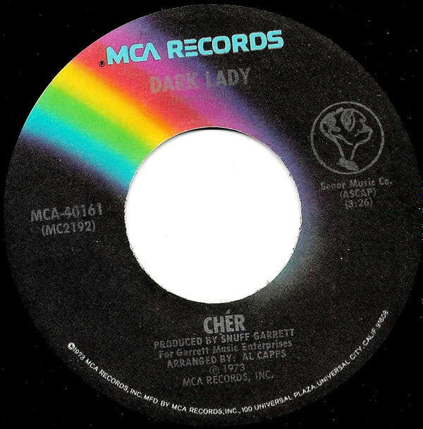 ・アーティスト Cher ・タイトル Dark Lady ・レーベル・型番 MCA Records MCA40161 ・フォーマット 7インチレコード ・コンディション(盤) 可 (VG) ・コンディション(ジャケット) 良い (VG+) ・コンディション(帯) オビなし ・特記事項 【Companysleeve】 サンプル画像です。実際の商品の画像ではありません 商品写真はバーコード/カタログ番号に対応したサンプル画像ですので、お送りする商品の画像ではありません。帯やライナーなどの付属品は、特記事項に記載されている場合のみ含まれます。プロモやカラーレコードなどの仕様についても、該当する場合のみ特記事項に記載しています。 【ご購入前に必ずご確認ください】 ・本店サイト(www.recordcity.jp)とは価格、送料が違います ・本店サイト、その他支店のオーダーとは同梱発送できません ・注文確定後に別の注文を頂いた場合、注文同士の同梱は致しかねます。 ・別倉庫から発送しているため、店頭受け渡しは対応しておりません ・一部商品は他の通販サイトでも販売しているため、ご注文のタイミングによっては商品のご用意ができない場合がございます。 ・土日祝日はお休みです 金曜・祝前日9時以降のご連絡またはご入金は、返答または発送が週明け・祝日明けに順次対応となります。 ・ご購入後のキャンセル不可 ご購入後のキャンセルはいかなる理由においてもお受けできません。ご了承の上、ご購入くださいませ。 ・日本郵便(ゆうパック/ゆうメール)によるお届けになります。 ・中古品であることをご理解ください 当ストアでは中古商品を主に販売しております。中古品であることをご理解の上ご購入ください。また、一部商品はRecordCityオンラインストアで試聴可能です。 ・返品について お客様のご都合による返品は一切承っておりません。 表記の内容と実際の商品に相違がある場合、また針飛び等で返品・返金をご希望される場合は、商品の到着後1週間以内にご連絡ください。商品の返送をこちらで確認後、キャンセル・返金を行います。 コンディションVG以下の商品は返品できません。プレイに影響のない表面のこすれ傷、プレス起因のノイズ盤は返品の対象外です。 【コンディション表記】 ・ほぼ新品(M-)(Like New) 完全な新品。未使用。当店ではほぼ使用しません ・非常に良い(EX)(Excellent) 中古盤として美品な状態。わずかな経年を感じるものの傷みを感じさせない、当店基準で最高の状態 ・良い(VG+)(Very Good Plus) 丁寧に扱われた中古品で、軽い使用感がみられる。 ・可(VG)(Acceptable) 使い込まれた中古品で、「良い」よりもさらに使用感がみられる。 ・悪い(VG-)(Bad) 状態が悪いアイテム。使用の保障はなく、再生不可、針飛び、目立つノイズがあるかもしれない。状態によるクレーム不可。返品不可。 ・非常に悪い(G)(Very Bad) 「悪い」よりさらに状態が悪いアイテム。使用の保障はなく、再生不可、針飛び、目立つノイズがあるかもしれない。状態によるクレーム不可。返品不可。 ・ジャンク(Fair)(Junk/Fair) 割れている、反っている、水ダメージがある、カビ、ジャケットが分離している、ひどい書き込み、ひどい擦れなど最低の状態。使用の保障はなく、再生不可、針飛び、目立つノイズがあるかもしれない。状態によるクレーム不可。返品不可。 ・ジャンク(Poor)(Junk/Poor) 割れている、反っている、水ダメージがある、カビ、ジャケットが分離している、ひどい書き込み、ひどい擦れなど最低の状態。使用の保障はなく、再生不可、針飛び、目立つノイズがあるかもしれない。状態によるクレーム不可。返品不可。
