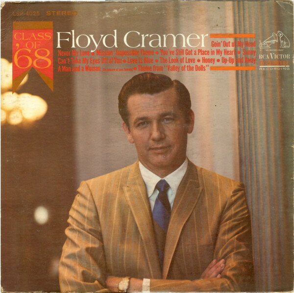 ・アーティスト Floyd Cramer ・タイトル Class Of '68 ・レーベル・型番 RCA Victor LSP4025 ・フォーマット LPレコード ・コンディション(盤) 非常に良い(EX) ・コンディション(ジャケット) 良い (VG+) ・コンディション(帯) オビなし ・特記事項 サンプル画像です。実際の商品の画像ではありません 商品写真はバーコード/カタログ番号に対応したサンプル画像ですので、お送りする商品の画像ではありません。帯やライナーなどの付属品は、特記事項に記載されている場合のみ含まれます。プロモやカラーレコードなどの仕様についても、該当する場合のみ特記事項に記載しています。 【ご購入前に必ずご確認ください】 ・本店サイト(www.recordcity.jp)とは価格、送料が違います ・本店サイト、その他支店のオーダーとは同梱発送できません ・注文確定後に別の注文を頂いた場合、注文同士の同梱は致しかねます。 ・別倉庫から発送しているため、店頭受け渡しは対応しておりません ・一部商品は他の通販サイトでも販売しているため、ご注文のタイミングによっては商品のご用意ができない場合がございます。 ・土日祝日はお休みです 金曜・祝前日9時以降のご連絡またはご入金は、返答または発送が週明け・祝日明けに順次対応となります。 ・ご購入後のキャンセル不可 ご購入後のキャンセルはいかなる理由においてもお受けできません。ご了承の上、ご購入くださいませ。 ・日本郵便(ゆうパック/ゆうメール)によるお届けになります。 ・中古品であることをご理解ください 当ストアでは中古商品を主に販売しております。中古品であることをご理解の上ご購入ください。また、一部商品はRecordCityオンラインストアで試聴可能です。 ・返品について お客様のご都合による返品は一切承っておりません。 表記の内容と実際の商品に相違がある場合、また針飛び等で返品・返金をご希望される場合は、商品の到着後1週間以内にご連絡ください。商品の返送をこちらで確認後、キャンセル・返金を行います。 コンディションVG以下の商品は返品できません。プレイに影響のない表面のこすれ傷、プレス起因のノイズ盤は返品の対象外です。 【コンディション表記】 ・ほぼ新品(M-)(Like New) 完全な新品。未使用。当店ではほぼ使用しません ・非常に良い(EX)(Excellent) 中古盤として美品な状態。わずかな経年を感じるものの傷みを感じさせない、当店基準で最高の状態 ・良い(VG+)(Very Good Plus) 丁寧に扱われた中古品で、軽い使用感がみられる。 ・可(VG)(Acceptable) 使い込まれた中古品で、「良い」よりもさらに使用感がみられる。 ・悪い(VG-)(Bad) 状態が悪いアイテム。使用の保障はなく、再生不可、針飛び、目立つノイズがあるかもしれない。状態によるクレーム不可。返品不可。 ・非常に悪い(G)(Very Bad) 「悪い」よりさらに状態が悪いアイテム。使用の保障はなく、再生不可、針飛び、目立つノイズがあるかもしれない。状態によるクレーム不可。返品不可。 ・ジャンク(Fair)(Junk/Fair) 割れている、反っている、水ダメージがある、カビ、ジャケットが分離している、ひどい書き込み、ひどい擦れなど最低の状態。使用の保障はなく、再生不可、針飛び、目立つノイズがあるかもしれない。状態によるクレーム不可。返品不可。 ・ジャンク(Poor)(Junk/Poor) 割れている、反っている、水ダメージがある、カビ、ジャケットが分離している、ひどい書き込み、ひどい擦れなど最低の状態。使用の保障はなく、再生不可、針飛び、目立つノイズがあるかもしれない。状態によるクレーム不可。返品不可。