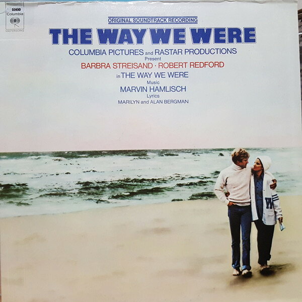 ・アーティスト Marvin Hamlisch ・タイトル The Way We Were (Original Soundtrack Recording) ・レーベル・型番 Columbia KS32830 ・フォーマット LPレコード ・コンディション(盤) 良い (VG+) ・コンディション(ジャケット) 良い (VG+) ・コンディション(帯) オビなし ・特記事項 【レーベルに書き込み】【シュリンク残し】 サンプル画像です。実際の商品の画像ではありません 商品写真はバーコード/カタログ番号に対応したサンプル画像ですので、お送りする商品の画像ではありません。帯やライナーなどの付属品は、特記事項に記載されている場合のみ含まれます。プロモやカラーレコードなどの仕様についても、該当する場合のみ特記事項に記載しています。 【ご購入前に必ずご確認ください】 ・本店サイト(www.recordcity.jp)とは価格、送料が違います ・本店サイト、その他支店のオーダーとは同梱発送できません ・注文確定後に別の注文を頂いた場合、注文同士の同梱は致しかねます。 ・別倉庫から発送しているため、店頭受け渡しは対応しておりません ・一部商品は他の通販サイトでも販売しているため、ご注文のタイミングによっては商品のご用意ができない場合がございます。 ・土日祝日はお休みです 金曜・祝前日9時以降のご連絡またはご入金は、返答または発送が週明け・祝日明けに順次対応となります。 ・ご購入後のキャンセル不可 ご購入後のキャンセルはいかなる理由においてもお受けできません。ご了承の上、ご購入くださいませ。 ・日本郵便(ゆうパック/ゆうメール)によるお届けになります。 ・中古品であることをご理解ください 当ストアでは中古商品を主に販売しております。中古品であることをご理解の上ご購入ください。また、一部商品はRecordCityオンラインストアで試聴可能です。 ・返品について お客様のご都合による返品は一切承っておりません。 表記の内容と実際の商品に相違がある場合、また針飛び等で返品・返金をご希望される場合は、商品の到着後1週間以内にご連絡ください。商品の返送をこちらで確認後、キャンセル・返金を行います。 コンディションVG以下の商品は返品できません。プレイに影響のない表面のこすれ傷、プレス起因のノイズ盤は返品の対象外です。 【コンディション表記】 ・ほぼ新品(M-)(Like New) 完全な新品。未使用。当店ではほぼ使用しません ・非常に良い(EX)(Excellent) 中古盤として美品な状態。わずかな経年を感じるものの傷みを感じさせない、当店基準で最高の状態 ・良い(VG+)(Very Good Plus) 丁寧に扱われた中古品で、軽い使用感がみられる。 ・可(VG)(Acceptable) 使い込まれた中古品で、「良い」よりもさらに使用感がみられる。 ・悪い(VG-)(Bad) 状態が悪いアイテム。使用の保障はなく、再生不可、針飛び、目立つノイズがあるかもしれない。状態によるクレーム不可。返品不可。 ・非常に悪い(G)(Very Bad) 「悪い」よりさらに状態が悪いアイテム。使用の保障はなく、再生不可、針飛び、目立つノイズがあるかもしれない。状態によるクレーム不可。返品不可。 ・ジャンク(Fair)(Junk/Fair) 割れている、反っている、水ダメージがある、カビ、ジャケットが分離している、ひどい書き込み、ひどい擦れなど最低の状態。使用の保障はなく、再生不可、針飛び、目立つノイズがあるかもしれない。状態によるクレーム不可。返品不可。 ・ジャンク(Poor)(Junk/Poor) 割れている、反っている、水ダメージがある、カビ、ジャケットが分離している、ひどい書き込み、ひどい擦れなど最低の状態。使用の保障はなく、再生不可、針飛び、目立つノイズがあるかもしれない。状態によるクレーム不可。返品不可。