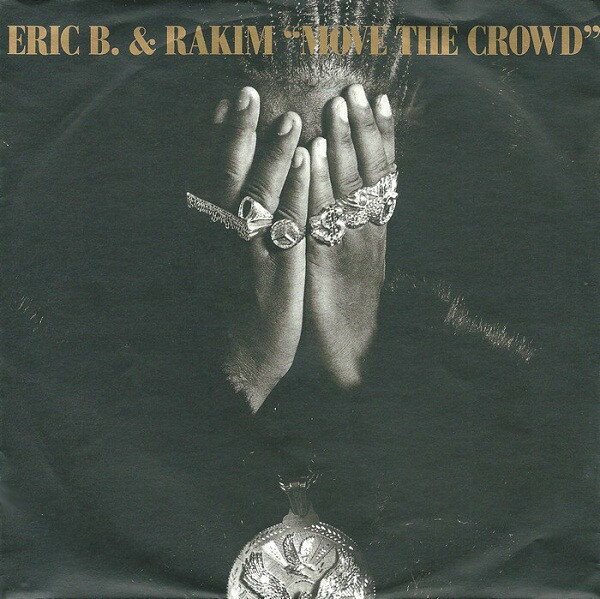 ・アーティスト Eric B. & Rakim ・タイトル Move The Crowd ・レーベル・型番 Lexington MR064 ・フォーマット 12インチレコード ・コンディション(盤) 良い (VG+) ・コンディション(ジャケット) 良い (VG+) ・コンディション(帯) オビなし ・特記事項 【盤に目立った跡】 サンプル画像です。実際の商品の画像ではありません 商品写真はバーコード/カタログ番号に対応したサンプル画像ですので、お送りする商品の画像ではありません。帯やライナーなどの付属品は、特記事項に記載されている場合のみ含まれます。プロモやカラーレコードなどの仕様についても、該当する場合のみ特記事項に記載しています。 【ご購入前に必ずご確認ください】 ・本店サイト(www.recordcity.jp)とは価格、送料が違います ・本店サイト、その他支店のオーダーとは同梱発送できません ・注文確定後に別の注文を頂いた場合、注文同士の同梱は致しかねます。 ・別倉庫から発送しているため、店頭受け渡しは対応しておりません ・一部商品は他の通販サイトでも販売しているため、ご注文のタイミングによっては商品のご用意ができない場合がございます。 ・土日祝日はお休みです 金曜・祝前日9時以降のご連絡またはご入金は、返答または発送が週明け・祝日明けに順次対応となります。 ・ご購入後のキャンセル不可 ご購入後のキャンセルはいかなる理由においてもお受けできません。ご了承の上、ご購入くださいませ。 ・日本郵便(ゆうパック/ゆうメール)によるお届けになります。 ・中古品であることをご理解ください 当ストアでは中古商品を主に販売しております。中古品であることをご理解の上ご購入ください。また、一部商品はRecordCityオンラインストアで試聴可能です。 ・返品について お客様のご都合による返品は一切承っておりません。 表記の内容と実際の商品に相違がある場合、また針飛び等で返品・返金をご希望される場合は、商品の到着後1週間以内にご連絡ください。商品の返送をこちらで確認後、キャンセル・返金を行います。 コンディションVG以下の商品は返品できません。プレイに影響のない表面のこすれ傷、プレス起因のノイズ盤は返品の対象外です。 【コンディション表記】 ・ほぼ新品(M-)(Like New) 完全な新品。未使用。当店ではほぼ使用しません ・非常に良い(EX)(Excellent) 中古盤として美品な状態。わずかな経年を感じるものの傷みを感じさせない、当店基準で最高の状態 ・良い(VG+)(Very Good Plus) 丁寧に扱われた中古品で、軽い使用感がみられる。 ・可(VG)(Acceptable) 使い込まれた中古品で、「良い」よりもさらに使用感がみられる。 ・悪い(VG-)(Bad) 状態が悪いアイテム。使用の保障はなく、再生不可、針飛び、目立つノイズがあるかもしれない。状態によるクレーム不可。返品不可。 ・非常に悪い(G)(Very Bad) 「悪い」よりさらに状態が悪いアイテム。使用の保障はなく、再生不可、針飛び、目立つノイズがあるかもしれない。状態によるクレーム不可。返品不可。 ・ジャンク(Fair)(Junk/Fair) 割れている、反っている、水ダメージがある、カビ、ジャケットが分離している、ひどい書き込み、ひどい擦れなど最低の状態。使用の保障はなく、再生不可、針飛び、目立つノイズがあるかもしれない。状態によるクレーム不可。返品不可。 ・ジャンク(Poor)(Junk/Poor) 割れている、反っている、水ダメージがある、カビ、ジャケットが分離している、ひどい書き込み、ひどい擦れなど最低の状態。使用の保障はなく、再生不可、針飛び、目立つノイズがあるかもしれない。状態によるクレーム不可。返品不可。