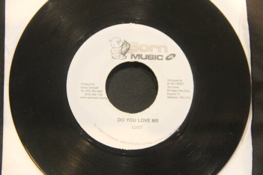 【中古】ジャマイカ7” L.U.S.T. Do You Love Me NONE Born Music /00080 【中古】ジャマイカ7” L.U.S.T. Do You Love Me NONE Born Music /00080