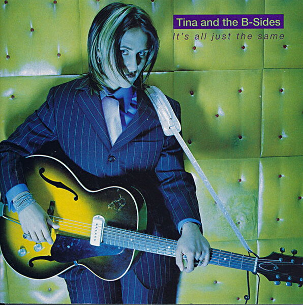 ・アーティスト Tina And The B-Sides ・タイトル It's All Just The Same ・レーベル・型番 Sire 310182 ・フォーマット CD ・コンディション(盤) 良い (VG+) ・コンディション(ジャケット) ・コンディション(帯) オビなし ・特記事項 【ケースヒビ】 サンプル画像です。実際の商品の画像ではありません 商品写真はバーコード/カタログ番号に対応したサンプル画像ですので、お送りする商品の画像ではありません。帯やライナーなどの付属品は、特記事項に記載されている場合のみ含まれます。プロモやカラーレコードなどの仕様についても、該当する場合のみ特記事項に記載しています。 【ご購入前に必ずご確認ください】 ・本店サイト(www.recordcity.jp)とは価格、送料が違います ・本店サイト、その他支店のオーダーとは同梱発送できません ・注文確定後に別の注文を頂いた場合、注文同士の同梱は致しかねます。 ・別倉庫から発送しているため、店頭受け渡しは対応しておりません ・一部商品は他の通販サイトでも販売しているため、ご注文のタイミングによっては商品のご用意ができない場合がございます。 ・土日祝日はお休みです 金曜・祝前日9時以降のご連絡またはご入金は、返答または発送が週明け・祝日明けに順次対応となります。 ・ご購入後のキャンセル不可 ご購入後のキャンセルはいかなる理由においてもお受けできません。ご了承の上、ご購入くださいませ。 ・日本郵便(ゆうパック/ゆうメール)によるお届けになります。 ・中古品であることをご理解ください 当ストアでは中古商品を主に販売しております。中古品であることをご理解の上ご購入ください。また、一部商品はRecordCityオンラインストアで試聴可能です。 ・返品について お客様のご都合による返品は一切承っておりません。 表記の内容と実際の商品に相違がある場合、また針飛び等で返品・返金をご希望される場合は、商品の到着後1週間以内にご連絡ください。商品の返送をこちらで確認後、キャンセル・返金を行います。 コンディションVG以下の商品は返品できません。プレイに影響のない表面のこすれ傷、プレス起因のノイズ盤は返品の対象外です。 【コンディション表記】 ・ほぼ新品(M-)(Like New) 完全な新品。未使用。当店ではほぼ使用しません ・非常に良い(EX)(Excellent) 中古盤として美品な状態。わずかな経年を感じるものの傷みを感じさせない、当店基準で最高の状態 ・良い(VG+)(Very Good Plus) 丁寧に扱われた中古品で、軽い使用感がみられる。 ・可(VG)(Acceptable) 使い込まれた中古品で、「良い」よりもさらに使用感がみられる。 ・悪い(VG-)(Bad) 状態が悪いアイテム。使用の保障はなく、再生不可、針飛び、目立つノイズがあるかもしれない。状態によるクレーム不可。返品不可。 ・非常に悪い(G)(Very Bad) 「悪い」よりさらに状態が悪いアイテム。使用の保障はなく、再生不可、針飛び、目立つノイズがあるかもしれない。状態によるクレーム不可。返品不可。 ・ジャンク(Fair)(Junk/Fair) 割れている、反っている、水ダメージがある、カビ、ジャケットが分離している、ひどい書き込み、ひどい擦れなど最低の状態。使用の保障はなく、再生不可、針飛び、目立つノイズがあるかもしれない。状態によるクレーム不可。返品不可。 ・ジャンク(Poor)(Junk/Poor) 割れている、反っている、水ダメージがある、カビ、ジャケットが分離している、ひどい書き込み、ひどい擦れなど最低の状態。使用の保障はなく、再生不可、針飛び、目立つノイズがあるかもしれない。状態によるクレーム不可。返品不可。