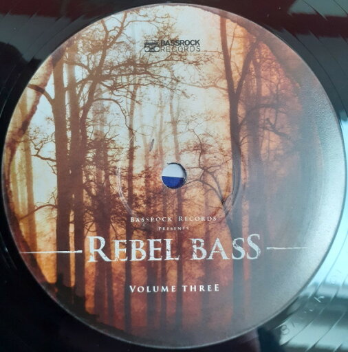 【中古】英12” Eskmo Rebel Bass Volume Three BROCK018R Bassrock Records /00250 【中古】英12” Eskmo Rebel Bass Volume Three BROCK018R Bassrock Records /00250
