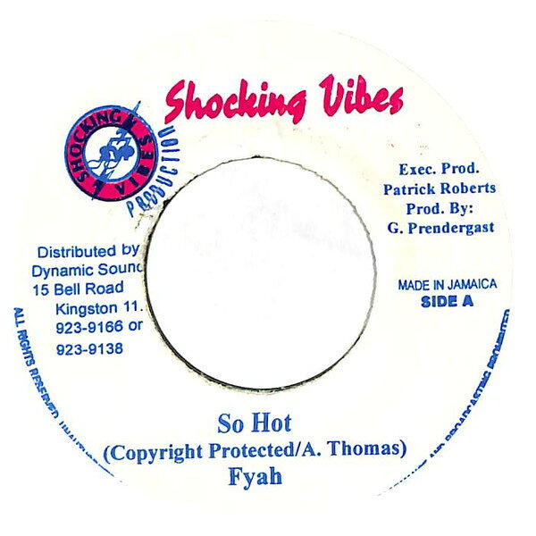 ・アーティスト Lutan Fyah ・タイトル So Hot ・レーベル・型番 Shocking Vibes NONE ・フォーマット 7インチレコード ・コンディション(盤) 良い (VG+) ・コンディション(ジャケット) ・コンディション(帯) オビなし ・特記事項 サンプル画像です。実際の商品の画像ではありません 商品写真はバーコード/カタログ番号に対応したサンプル画像ですので、お送りする商品の画像ではありません。帯やライナーなどの付属品は、特記事項に記載されている場合のみ含まれます。プロモやカラーレコードなどの仕様についても、該当する場合のみ特記事項に記載しています。 【ご購入前に必ずご確認ください】 ・本店サイト(www.recordcity.jp)とは価格、送料が違います ・本店サイト、その他支店のオーダーとは同梱発送できません ・注文確定後に別の注文を頂いた場合、注文同士の同梱は致しかねます。 ・別倉庫から発送しているため、店頭受け渡しは対応しておりません ・一部商品は他の通販サイトでも販売しているため、ご注文のタイミングによっては商品のご用意ができない場合がございます。 ・土日祝日はお休みです 金曜・祝前日9時以降のご連絡またはご入金は、返答または発送が週明け・祝日明けに順次対応となります。 ・ご購入後のキャンセル不可 ご購入後のキャンセルはいかなる理由においてもお受けできません。ご了承の上、ご購入くださいませ。 ・日本郵便(ゆうパック/ゆうメール)によるお届けになります。 ・中古品であることをご理解ください 当ストアでは中古商品を主に販売しております。中古品であることをご理解の上ご購入ください。また、一部商品はRecordCityオンラインストアで試聴可能です。 ・返品について お客様のご都合による返品は一切承っておりません。 表記の内容と実際の商品に相違がある場合、また針飛び等で返品・返金をご希望される場合は、商品の到着後1週間以内にご連絡ください。商品の返送をこちらで確認後、キャンセル・返金を行います。 コンディションVG以下の商品は返品できません。プレイに影響のない表面のこすれ傷、プレス起因のノイズ盤は返品の対象外です。 【コンディション表記】 ・ほぼ新品(M-)(Like New) 完全な新品。未使用。当店ではほぼ使用しません ・非常に良い(EX)(Excellent) 中古盤として美品な状態。わずかな経年を感じるものの傷みを感じさせない、当店基準で最高の状態 ・良い(VG+)(Very Good Plus) 丁寧に扱われた中古品で、軽い使用感がみられる。 ・可(VG)(Acceptable) 使い込まれた中古品で、「良い」よりもさらに使用感がみられる。 ・悪い(VG-)(Bad) 状態が悪いアイテム。使用の保障はなく、再生不可、針飛び、目立つノイズがあるかもしれない。状態によるクレーム不可。返品不可。 ・非常に悪い(G)(Very Bad) 「悪い」よりさらに状態が悪いアイテム。使用の保障はなく、再生不可、針飛び、目立つノイズがあるかもしれない。状態によるクレーム不可。返品不可。 ・ジャンク(Fair)(Junk/Fair) 割れている、反っている、水ダメージがある、カビ、ジャケットが分離している、ひどい書き込み、ひどい擦れなど最低の状態。使用の保障はなく、再生不可、針飛び、目立つノイズがあるかもしれない。状態によるクレーム不可。返品不可。 ・ジャンク(Poor)(Junk/Poor) 割れている、反っている、水ダメージがある、カビ、ジャケットが分離している、ひどい書き込み、ひどい擦れなど最低の状態。使用の保障はなく、再生不可、針飛び、目立つノイズがあるかもしれない。状態によるクレーム不可。返品不可。