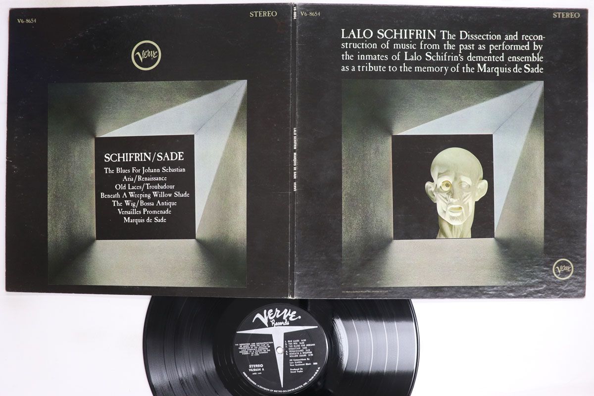 ・アーティスト Lalo Schifrin ・タイトル Dissection And Reconstruction Of Music From The Past As Performed By The Inmates Of Lalo Schifrin's Demented Ensemble As A Tribute To The Memory Of The Marquis De Sade ・レーベル・型番 VERVE V68654 ・フォーマット LPレコード ・コンディション(盤) 良い (VG+) ・コンディション(ジャケット) 良い (VG+) ・コンディション(帯) オビなし ・特記事項 実際に発送される商品の画像です 【ご購入前に必ずご確認ください】 ・本店サイト(www.recordcity.jp)とは価格、送料が違います ・本店サイト、その他支店のオーダーとは同梱発送できません ・注文確定後に別の注文を頂いた場合、注文同士の同梱は致しかねます。 ・別倉庫から発送しているため、店頭受け渡しは対応しておりません ・一部商品は他の通販サイトでも販売しているため、ご注文のタイミングによっては商品のご用意ができない場合がございます。 ・土日祝日はお休みです 金曜・祝前日9時以降のご連絡またはご入金は、返答または発送が週明け・祝日明けに順次対応となります。 ・ご購入後のキャンセル不可 ご購入後のキャンセルはいかなる理由においてもお受けできません。ご了承の上、ご購入くださいませ。 ・日本郵便(ゆうパック/ゆうメール)によるお届けになります。 ・中古品であることをご理解ください 当ストアでは中古商品を主に販売しております。中古品であることをご理解の上ご購入ください。また、一部商品はRecordCityオンラインストアで試聴可能です。 ・返品について お客様のご都合による返品は一切承っておりません。 表記の内容と実際の商品に相違がある場合、また針飛び等で返品・返金をご希望される場合は、商品の到着後1週間以内にご連絡ください。商品の返送をこちらで確認後、キャンセル・返金を行います。 コンディションVG以下の商品は返品できません。プレイに影響のない表面のこすれ傷、プレス起因のノイズ盤は返品の対象外です。 【コンディション表記】 ・ほぼ新品(M-)(Like New) 完全な新品。未使用。当店ではほぼ使用しません ・非常に良い(EX)(Excellent) 中古盤として美品な状態。わずかな経年を感じるものの傷みを感じさせない、当店基準で最高の状態 ・良い(VG+)(Very Good Plus) 丁寧に扱われた中古品で、軽い使用感がみられる。 ・可(VG)(Acceptable) 使い込まれた中古品で、「良い」よりもさらに使用感がみられる。 ・悪い(VG-)(Bad) 状態が悪いアイテム。使用の保障はなく、再生不可、針飛び、目立つノイズがあるかもしれない。状態によるクレーム不可。返品不可。 ・非常に悪い(G)(Very Bad) 「悪い」よりさらに状態が悪いアイテム。使用の保障はなく、再生不可、針飛び、目立つノイズがあるかもしれない。状態によるクレーム不可。返品不可。 ・ジャンク(Fair)(Junk/Fair) 割れている、反っている、水ダメージがある、カビ、ジャケットが分離している、ひどい書き込み、ひどい擦れなど最低の状態。使用の保障はなく、再生不可、針飛び、目立つノイズがあるかもしれない。状態によるクレーム不可。返品不可。 ・ジャンク(Poor)(Junk/Poor) 割れている、反っている、水ダメージがある、カビ、ジャケットが分離している、ひどい書き込み、ひどい擦れなど最低の状態。使用の保障はなく、再生不可、針飛び、目立つノイズがあるかもしれない。状態によるクレーム不可。返品不可。