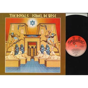 ・アーティスト Royals ・タイトル Israel Be Wise ・レーベル・型番 Ballistic Records UAG30206 ・フォーマット LPレコード ・コンディション(盤) 良い (VG+) ・コンディション(ジャケット) 良い (VG+) ・コンディション(帯) オビなし ・特記事項 【LP=EX+/SEW　CVR=EX-/SPSE ジャケット上部に9cmの破れがあります/There is a 9cm tear at the top of the jacket.】 サンプル画像です。実際の商品の画像ではありません 商品写真はバーコード/カタログ番号に対応したサンプル画像ですので、お送りする商品の画像ではありません。帯やライナーなどの付属品は、特記事項に記載されている場合のみ含まれます。プロモやカラーレコードなどの仕様についても、該当する場合のみ特記事項に記載しています。 【ご購入前に必ずご確認ください】 ・本店サイト(www.recordcity.jp)とは価格、送料が違います ・本店サイト、その他支店のオーダーとは同梱発送できません ・注文確定後に別の注文を頂いた場合、注文同士の同梱は致しかねます。 ・別倉庫から発送しているため、店頭受け渡しは対応しておりません ・一部商品は他の通販サイトでも販売しているため、ご注文のタイミングによっては商品のご用意ができない場合がございます。 ・土日祝日はお休みです 金曜・祝前日9時以降のご連絡またはご入金は、返答または発送が週明け・祝日明けに順次対応となります。 ・ご購入後のキャンセル不可 ご購入後のキャンセルはいかなる理由においてもお受けできません。ご了承の上、ご購入くださいませ。 ・日本郵便(ゆうパック/ゆうメール)によるお届けになります。 ・中古品であることをご理解ください 当ストアでは中古商品を主に販売しております。中古品であることをご理解の上ご購入ください。また、一部商品はRecordCityオンラインストアで試聴可能です。 ・返品について お客様のご都合による返品は一切承っておりません。 表記の内容と実際の商品に相違がある場合、また針飛び等で返品・返金をご希望される場合は、商品の到着後1週間以内にご連絡ください。商品の返送をこちらで確認後、キャンセル・返金を行います。 コンディションVG以下の商品は返品できません。プレイに影響のない表面のこすれ傷、プレス起因のノイズ盤は返品の対象外です。 【コンディション表記】 ・ほぼ新品(M-)(Like New) 完全な新品。未使用。当店ではほぼ使用しません ・非常に良い(EX)(Excellent) 中古盤として美品な状態。わずかな経年を感じるものの傷みを感じさせない、当店基準で最高の状態 ・良い(VG+)(Very Good Plus) 丁寧に扱われた中古品で、軽い使用感がみられる。 ・可(VG)(Acceptable) 使い込まれた中古品で、「良い」よりもさらに使用感がみられる。 ・悪い(VG-)(Bad) 状態が悪いアイテム。使用の保障はなく、再生不可、針飛び、目立つノイズがあるかもしれない。状態によるクレーム不可。返品不可。 ・非常に悪い(G)(Very Bad) 「悪い」よりさらに状態が悪いアイテム。使用の保障はなく、再生不可、針飛び、目立つノイズがあるかもしれない。状態によるクレーム不可。返品不可。 ・ジャンク(Fair)(Junk/Fair) 割れている、反っている、水ダメージがある、カビ、ジャケットが分離している、ひどい書き込み、ひどい擦れなど最低の状態。使用の保障はなく、再生不可、針飛び、目立つノイズがあるかもしれない。状態によるクレーム不可。返品不可。 ・ジャンク(Poor)(Junk/Poor) 割れている、反っている、水ダメージがある、カビ、ジャケットが分離している、ひどい書き込み、ひどい擦れなど最低の状態。使用の保障はなく、再生不可、針飛び、目立つノイズがあるかもしれない。状態によるクレーム不可。返品不可。