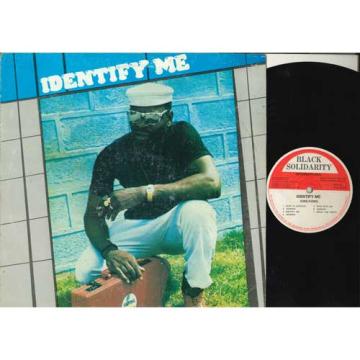 ・アーティスト King Kong ・タイトル Identify Me ・レーベル・型番 Black Solidarity RMM474 ・フォーマット LPレコード ・コンディション(盤) 悪い (VG-) ・コンディション(ジャケット) 良い (VG+) ・コンディション(帯) オビなし ・特記事項 【LP=VG CVR=EX- 】 サンプル画像です。実際の商品の画像ではありません 商品写真はバーコード/カタログ番号に対応したサンプル画像ですので、お送りする商品の画像ではありません。帯やライナーなどの付属品は、特記事項に記載されている場合のみ含まれます。プロモやカラーレコードなどの仕様についても、該当する場合のみ特記事項に記載しています。 【ご購入前に必ずご確認ください】 ・本店サイト(www.recordcity.jp)とは価格、送料が違います ・本店サイト、その他支店のオーダーとは同梱発送できません ・注文確定後に別の注文を頂いた場合、注文同士の同梱は致しかねます。 ・別倉庫から発送しているため、店頭受け渡しは対応しておりません ・一部商品は他の通販サイトでも販売しているため、ご注文のタイミングによっては商品のご用意ができない場合がございます。 ・土日祝日はお休みです 金曜・祝前日9時以降のご連絡またはご入金は、返答または発送が週明け・祝日明けに順次対応となります。 ・ご購入後のキャンセル不可 ご購入後のキャンセルはいかなる理由においてもお受けできません。ご了承の上、ご購入くださいませ。 ・日本郵便(ゆうパック/ゆうメール)によるお届けになります。 ・中古品であることをご理解ください 当ストアでは中古商品を主に販売しております。中古品であることをご理解の上ご購入ください。また、一部商品はRecordCityオンラインストアで試聴可能です。 ・返品について お客様のご都合による返品は一切承っておりません。 表記の内容と実際の商品に相違がある場合、また針飛び等で返品・返金をご希望される場合は、商品の到着後1週間以内にご連絡ください。商品の返送をこちらで確認後、キャンセル・返金を行います。 コンディションVG以下の商品は返品できません。プレイに影響のない表面のこすれ傷、プレス起因のノイズ盤は返品の対象外です。 【コンディション表記】 ・ほぼ新品(M-)(Like New) 完全な新品。未使用。当店ではほぼ使用しません ・非常に良い(EX)(Excellent) 中古盤として美品な状態。わずかな経年を感じるものの傷みを感じさせない、当店基準で最高の状態 ・良い(VG+)(Very Good Plus) 丁寧に扱われた中古品で、軽い使用感がみられる。 ・可(VG)(Acceptable) 使い込まれた中古品で、「良い」よりもさらに使用感がみられる。 ・悪い(VG-)(Bad) 状態が悪いアイテム。使用の保障はなく、再生不可、針飛び、目立つノイズがあるかもしれない。状態によるクレーム不可。返品不可。 ・非常に悪い(G)(Very Bad) 「悪い」よりさらに状態が悪いアイテム。使用の保障はなく、再生不可、針飛び、目立つノイズがあるかもしれない。状態によるクレーム不可。返品不可。 ・ジャンク(Fair)(Junk/Fair) 割れている、反っている、水ダメージがある、カビ、ジャケットが分離している、ひどい書き込み、ひどい擦れなど最低の状態。使用の保障はなく、再生不可、針飛び、目立つノイズがあるかもしれない。状態によるクレーム不可。返品不可。 ・ジャンク(Poor)(Junk/Poor) 割れている、反っている、水ダメージがある、カビ、ジャケットが分離している、ひどい書き込み、ひどい擦れなど最低の状態。使用の保障はなく、再生不可、針飛び、目立つノイズがあるかもしれない。状態によるクレーム不可。返品不可。