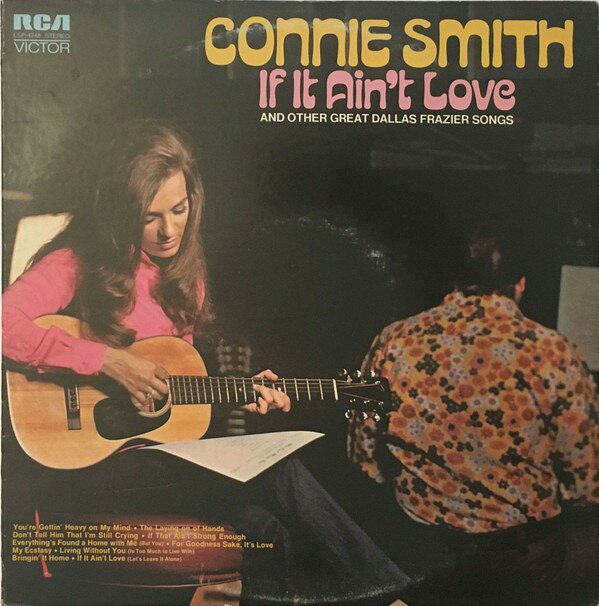 ・アーティスト Connie Smith ・タイトル If It Ain't Love And Other Great Dallas Frazier Songs ・レーベル・型番 RCA Victor LSP4748 ・フォーマット LPレコード ・コンディション(盤) 良い (VG+) ・コンディション(ジャケット) 良い (VG+) ・コンディション(帯) オビなし ・特記事項 【カバーにカットアウトホール】 サンプル画像です。実際の商品の画像ではありません 商品写真はバーコード/カタログ番号に対応したサンプル画像ですので、お送りする商品の画像ではありません。帯やライナーなどの付属品は、特記事項に記載されている場合のみ含まれます。プロモやカラーレコードなどの仕様についても、該当する場合のみ特記事項に記載しています。 【ご購入前に必ずご確認ください】 ・本店サイト(www.recordcity.jp)とは価格、送料が違います ・本店サイト、その他支店のオーダーとは同梱発送できません ・注文確定後に別の注文を頂いた場合、注文同士の同梱は致しかねます。 ・別倉庫から発送しているため、店頭受け渡しは対応しておりません ・一部商品は他の通販サイトでも販売しているため、ご注文のタイミングによっては商品のご用意ができない場合がございます。 ・土日祝日はお休みです 金曜・祝前日9時以降のご連絡またはご入金は、返答または発送が週明け・祝日明けに順次対応となります。 ・ご購入後のキャンセル不可 ご購入後のキャンセルはいかなる理由においてもお受けできません。ご了承の上、ご購入くださいませ。 ・日本郵便(ゆうパック/ゆうメール)によるお届けになります。 ・中古品であることをご理解ください 当ストアでは中古商品を主に販売しております。中古品であることをご理解の上ご購入ください。また、一部商品はRecordCityオンラインストアで試聴可能です。 ・返品について お客様のご都合による返品は一切承っておりません。 表記の内容と実際の商品に相違がある場合、また針飛び等で返品・返金をご希望される場合は、商品の到着後1週間以内にご連絡ください。商品の返送をこちらで確認後、キャンセル・返金を行います。 コンディションVG以下の商品は返品できません。プレイに影響のない表面のこすれ傷、プレス起因のノイズ盤は返品の対象外です。 【コンディション表記】 ・ほぼ新品(M-)(Like New) 完全な新品。未使用。当店ではほぼ使用しません ・非常に良い(EX)(Excellent) 中古盤として美品な状態。わずかな経年を感じるものの傷みを感じさせない、当店基準で最高の状態 ・良い(VG+)(Very Good Plus) 丁寧に扱われた中古品で、軽い使用感がみられる。 ・可(VG)(Acceptable) 使い込まれた中古品で、「良い」よりもさらに使用感がみられる。 ・悪い(VG-)(Bad) 状態が悪いアイテム。使用の保障はなく、再生不可、針飛び、目立つノイズがあるかもしれない。状態によるクレーム不可。返品不可。 ・非常に悪い(G)(Very Bad) 「悪い」よりさらに状態が悪いアイテム。使用の保障はなく、再生不可、針飛び、目立つノイズがあるかもしれない。状態によるクレーム不可。返品不可。 ・ジャンク(Fair)(Junk/Fair) 割れている、反っている、水ダメージがある、カビ、ジャケットが分離している、ひどい書き込み、ひどい擦れなど最低の状態。使用の保障はなく、再生不可、針飛び、目立つノイズがあるかもしれない。状態によるクレーム不可。返品不可。 ・ジャンク(Poor)(Junk/Poor) 割れている、反っている、水ダメージがある、カビ、ジャケットが分離している、ひどい書き込み、ひどい擦れなど最低の状態。使用の保障はなく、再生不可、針飛び、目立つノイズがあるかもしれない。状態によるクレーム不可。返品不可。