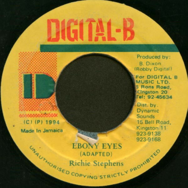 ・アーティスト Richie Stephens ・タイトル Ebony Eyes ・レーベル Digital-B NONE ・フォーマット 7インチレコード ・コンディション(盤) 良い (VG+) ・コンディション(ジャケット) ・コンディション(帯) オビなし ・特記事項 【EX-/SEW 】 サンプル画像です。実際の商品の画像ではありません 商品写真はバーコード/カタログ番号に対応したサンプル画像ですので、お送りする商品の画像ではありません。帯やライナーなどの付属品は、特記事項に記載されている場合のみ含まれます。プロモやカラーレコードなどの仕様についても、該当する場合のみ特記事項に記載しています。 【ご購入前に必ずご確認ください】 ・本店サイト(www.recordcity.jp)とは価格、送料が違います ・本店サイト、その他支店のオーダーとは同梱発送できません ・別倉庫から発送しているため、店頭受け渡しは対応しておりません ・一部商品は他の通販サイトでも販売しているため、ご注文のタイミングによっては商品のご用意ができない場合がございます。 ・土日祝日はお休みです 金曜・祝前日9時以降のご連絡またはご入金は、返答または発送が週明け・祝日明けに順次対応となります。 ・ご購入後のキャンセル不可 ご購入後のキャンセルはいかなる理由においてもお受けできません。ご了承の上、ご購入くださいませ。 ・日本郵便(ゆうパック/ゆうメール)によるお届けになります。 ・中古品であることをご理解ください 当ストアではお客様よりお譲りいただいた中古商品を主に販売しております。中古品であることをご理解の上ご購入ください。また、一部商品はRecordCityオンラインストアで試聴可能です。 ・返品について お客様のご都合による返品は一切承っておりません。 表記の内容と実際の商品に相違がある場合、また針飛び等で返品・返金をご希望される場合は、商品の到着後1週間以内にご連絡ください。商品の返送をこちらで確認後、キャンセル・返金を行います。 コンディションVG以下の商品は返品できません。プレイに影響のない表面のこすれ傷、プレス起因のノイズ盤は返品の対象外です。 【コンディション表記】 ・ほぼ新品(M-)(Like New) 完全な新品。未使用。当店ではほぼ使用しません ・非常に良い(EX)(Excellent) 中古盤として美品な状態。わずかな経年を感じるものの傷みを感じさせない、当店基準で最高の状態 ・良い(VG+)(Very Good Plus) 丁寧に扱われた中古品で、軽い使用感がみられる。 ・可(VG)(Acceptable) 使い込まれた中古品で、「良い」よりもさらに使用感がみられる。 ・悪い(VG-)(Bad) 状態が悪いアイテム。使用の保障はなく、再生不可、針飛び、目立つノイズがあるかもしれない。状態によるクレーム不可。返品不可。 ・非常に悪い(G)(Very Bad) 「悪い」よりさらに状態が悪いアイテム。使用の保障はなく、再生不可、針飛び、目立つノイズがあるかもしれない。状態によるクレーム不可。返品不可。 ・ジャンク(Fair)(Junk/Fair) 割れている、反っている、水ダメージがある、カビ、ジャケットが分離している、ひどい書き込み、ひどい擦れなど最低の状態。使用の保障はなく、再生不可、針飛び、目立つノイズがあるかもしれない。状態によるクレーム不可。返品不可。 ・ジャンク(Poor)(Junk/Poor) 割れている、反っている、水ダメージがある、カビ、ジャケットが分離している、ひどい書き込み、ひどい擦れなど最低の状態。使用の保障はなく、再生不可、針飛び、目立つノイズがあるかもしれない。状態によるクレーム不可。返品不可。