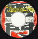 【中古】7” Papa B Over De Border none Thunder Gate Records /00050