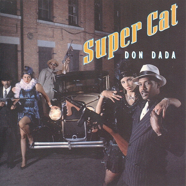・アーティスト Super Cat ・タイトル Don Dada ・レーベル・型番 Columbia CK52435 ・フォーマット CD ・コンディション(盤) 可 (VG) ・コンディション(ジャケット) ・コンディション(帯) オビなし ・特記事項 【ケースキズ】 サンプル画像です。実際の商品の画像ではありません 商品写真はバーコード/カタログ番号に対応したサンプル画像ですので、お送りする商品の画像ではありません。帯やライナーなどの付属品は、特記事項に記載されている場合のみ含まれます。プロモやカラーレコードなどの仕様についても、該当する場合のみ特記事項に記載しています。 【ご購入前に必ずご確認ください】 ・本店サイト(www.recordcity.jp)とは価格、送料が違います ・本店サイト、その他支店のオーダーとは同梱発送できません ・注文確定後に別の注文を頂いた場合、注文同士の同梱は致しかねます。 ・別倉庫から発送しているため、店頭受け渡しは対応しておりません ・一部商品は他の通販サイトでも販売しているため、ご注文のタイミングによっては商品のご用意ができない場合がございます。 ・土日祝日はお休みです 金曜・祝前日9時以降のご連絡またはご入金は、返答または発送が週明け・祝日明けに順次対応となります。 ・ご購入後のキャンセル不可 ご購入後のキャンセルはいかなる理由においてもお受けできません。ご了承の上、ご購入くださいませ。 ・日本郵便(ゆうパック/ゆうメール)によるお届けになります。 ・中古品であることをご理解ください 当ストアでは中古商品を主に販売しております。中古品であることをご理解の上ご購入ください。また、一部商品はRecordCityオンラインストアで試聴可能です。 ・返品について お客様のご都合による返品は一切承っておりません。 表記の内容と実際の商品に相違がある場合、また針飛び等で返品・返金をご希望される場合は、商品の到着後1週間以内にご連絡ください。商品の返送をこちらで確認後、キャンセル・返金を行います。 コンディションVG以下の商品は返品できません。プレイに影響のない表面のこすれ傷、プレス起因のノイズ盤は返品の対象外です。 【コンディション表記】 ・ほぼ新品(M-)(Like New) 完全な新品。未使用。当店ではほぼ使用しません ・非常に良い(EX)(Excellent) 中古盤として美品な状態。わずかな経年を感じるものの傷みを感じさせない、当店基準で最高の状態 ・良い(VG+)(Very Good Plus) 丁寧に扱われた中古品で、軽い使用感がみられる。 ・可(VG)(Acceptable) 使い込まれた中古品で、「良い」よりもさらに使用感がみられる。 ・悪い(VG-)(Bad) 状態が悪いアイテム。使用の保障はなく、再生不可、針飛び、目立つノイズがあるかもしれない。状態によるクレーム不可。返品不可。 ・非常に悪い(G)(Very Bad) 「悪い」よりさらに状態が悪いアイテム。使用の保障はなく、再生不可、針飛び、目立つノイズがあるかもしれない。状態によるクレーム不可。返品不可。 ・ジャンク(Fair)(Junk/Fair) 割れている、反っている、水ダメージがある、カビ、ジャケットが分離している、ひどい書き込み、ひどい擦れなど最低の状態。使用の保障はなく、再生不可、針飛び、目立つノイズがあるかもしれない。状態によるクレーム不可。返品不可。 ・ジャンク(Poor)(Junk/Poor) 割れている、反っている、水ダメージがある、カビ、ジャケットが分離している、ひどい書き込み、ひどい擦れなど最低の状態。使用の保障はなく、再生不可、針飛び、目立つノイズがあるかもしれない。状態によるクレーム不可。返品不可。