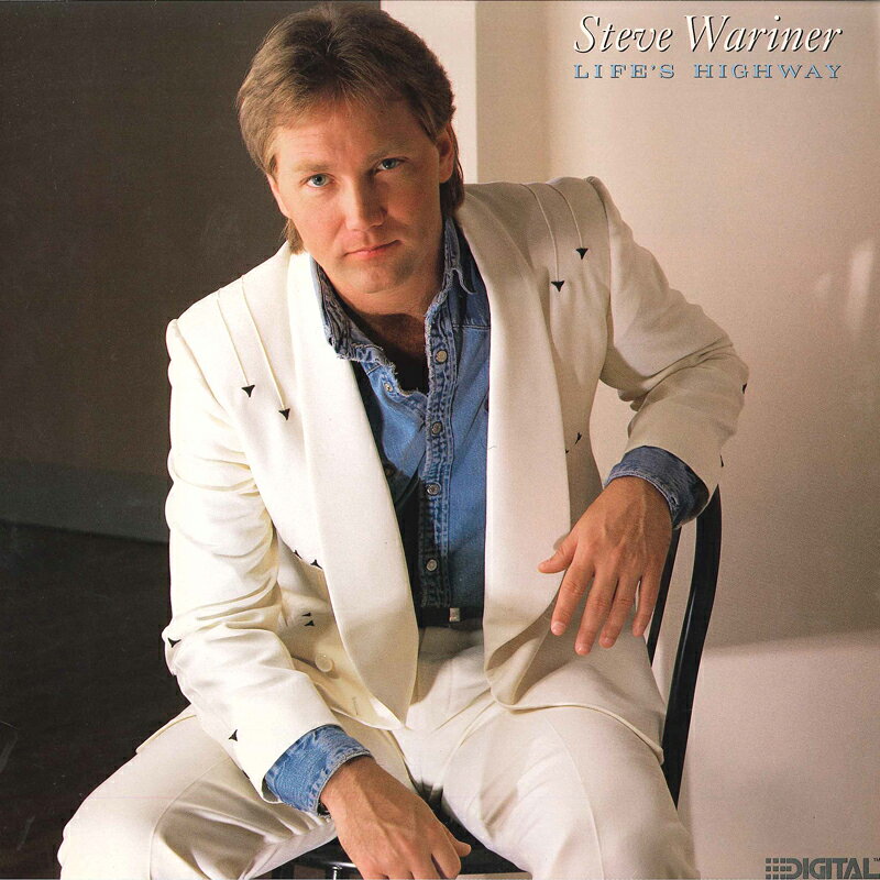 ・アーティスト Steve Wariner ・タイトル Life's Highway ・レーベル・型番 MCA MCA5672 ・フォーマット LPレコード ・コンディション(盤) 非常に良い(EX) ・コンディション(ジャケット) 非常に良い(EX) ・コンディション(帯) オビなし ・特記事項 サンプル画像です。実際の商品の画像ではありません 商品写真はバーコード/カタログ番号に対応したサンプル画像ですので、お送りする商品の画像ではありません。帯やライナーなどの付属品は、特記事項に記載されている場合のみ含まれます。プロモやカラーレコードなどの仕様についても、該当する場合のみ特記事項に記載しています。 【ご購入前に必ずご確認ください】 ・本店サイト(www.recordcity.jp)とは価格、送料が違います ・本店サイト、その他支店のオーダーとは同梱発送できません ・注文確定後に別の注文を頂いた場合、注文同士の同梱は致しかねます。 ・別倉庫から発送しているため、店頭受け渡しは対応しておりません ・一部商品は他の通販サイトでも販売しているため、ご注文のタイミングによっては商品のご用意ができない場合がございます。 ・土日祝日はお休みです 金曜・祝前日9時以降のご連絡またはご入金は、返答または発送が週明け・祝日明けに順次対応となります。 ・ご購入後のキャンセル不可 ご購入後のキャンセルはいかなる理由においてもお受けできません。ご了承の上、ご購入くださいませ。 ・日本郵便(ゆうパック/ゆうメール)によるお届けになります。 ・中古品であることをご理解ください 当ストアでは中古商品を主に販売しております。中古品であることをご理解の上ご購入ください。また、一部商品はRecordCityオンラインストアで試聴可能です。 ・返品について お客様のご都合による返品は一切承っておりません。 表記の内容と実際の商品に相違がある場合、また針飛び等で返品・返金をご希望される場合は、商品の到着後1週間以内にご連絡ください。商品の返送をこちらで確認後、キャンセル・返金を行います。 コンディションVG以下の商品は返品できません。プレイに影響のない表面のこすれ傷、プレス起因のノイズ盤は返品の対象外です。 【コンディション表記】 ・ほぼ新品(M-)(Like New) 完全な新品。未使用。当店ではほぼ使用しません ・非常に良い(EX)(Excellent) 中古盤として美品な状態。わずかな経年を感じるものの傷みを感じさせない、当店基準で最高の状態 ・良い(VG+)(Very Good Plus) 丁寧に扱われた中古品で、軽い使用感がみられる。 ・可(VG)(Acceptable) 使い込まれた中古品で、「良い」よりもさらに使用感がみられる。 ・悪い(VG-)(Bad) 状態が悪いアイテム。使用の保障はなく、再生不可、針飛び、目立つノイズがあるかもしれない。状態によるクレーム不可。返品不可。 ・非常に悪い(G)(Very Bad) 「悪い」よりさらに状態が悪いアイテム。使用の保障はなく、再生不可、針飛び、目立つノイズがあるかもしれない。状態によるクレーム不可。返品不可。 ・ジャンク(Fair)(Junk/Fair) 割れている、反っている、水ダメージがある、カビ、ジャケットが分離している、ひどい書き込み、ひどい擦れなど最低の状態。使用の保障はなく、再生不可、針飛び、目立つノイズがあるかもしれない。状態によるクレーム不可。返品不可。 ・ジャンク(Poor)(Junk/Poor) 割れている、反っている、水ダメージがある、カビ、ジャケットが分離している、ひどい書き込み、ひどい擦れなど最低の状態。使用の保障はなく、再生不可、針飛び、目立つノイズがあるかもしれない。状態によるクレーム不可。返品不可。