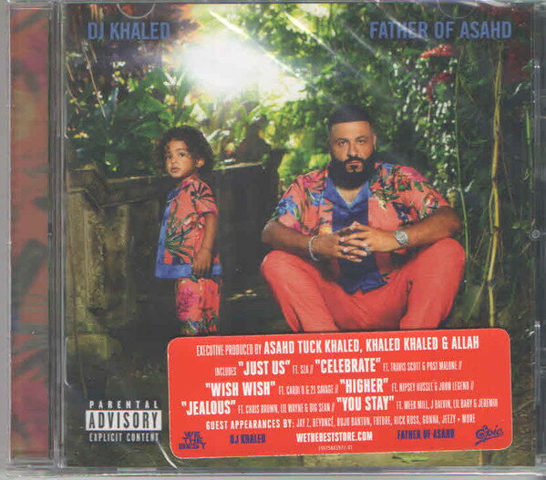 ・アーティスト DJ Khaled ・タイトル Father of Asahd ・レーベル・型番 We The Best 19075843972 ・フォーマット CD ・コンディション(盤) 非常に良い(EX) ・コンディション(ジャケット) ・コンディション(帯) オビなし ・特記事項 【ケース擦れ】 サンプル画像です。実際の商品の画像ではありません 商品写真はバーコード/カタログ番号に対応したサンプル画像ですので、お送りする商品の画像ではありません。帯やライナーなどの付属品は、特記事項に記載されている場合のみ含まれます。プロモやカラーレコードなどの仕様についても、該当する場合のみ特記事項に記載しています。 【ご購入前に必ずご確認ください】 ・本店サイト(www.recordcity.jp)とは価格、送料が違います ・本店サイト、その他支店のオーダーとは同梱発送できません ・注文確定後に別の注文を頂いた場合、注文同士の同梱は致しかねます。 ・別倉庫から発送しているため、店頭受け渡しは対応しておりません ・一部商品は他の通販サイトでも販売しているため、ご注文のタイミングによっては商品のご用意ができない場合がございます。 ・土日祝日はお休みです 金曜・祝前日9時以降のご連絡またはご入金は、返答または発送が週明け・祝日明けに順次対応となります。 ・ご購入後のキャンセル不可 ご購入後のキャンセルはいかなる理由においてもお受けできません。ご了承の上、ご購入くださいませ。 ・日本郵便(ゆうパック/ゆうメール)によるお届けになります。 ・中古品であることをご理解ください 当ストアでは中古商品を主に販売しております。中古品であることをご理解の上ご購入ください。また、一部商品はRecordCityオンラインストアで試聴可能です。 ・返品について お客様のご都合による返品は一切承っておりません。 表記の内容と実際の商品に相違がある場合、また針飛び等で返品・返金をご希望される場合は、商品の到着後1週間以内にご連絡ください。商品の返送をこちらで確認後、キャンセル・返金を行います。 コンディションVG以下の商品は返品できません。プレイに影響のない表面のこすれ傷、プレス起因のノイズ盤は返品の対象外です。 【コンディション表記】 ・ほぼ新品(M-)(Like New) 完全な新品。未使用。当店ではほぼ使用しません ・非常に良い(EX)(Excellent) 中古盤として美品な状態。わずかな経年を感じるものの傷みを感じさせない、当店基準で最高の状態 ・良い(VG+)(Very Good Plus) 丁寧に扱われた中古品で、軽い使用感がみられる。 ・可(VG)(Acceptable) 使い込まれた中古品で、「良い」よりもさらに使用感がみられる。 ・悪い(VG-)(Bad) 状態が悪いアイテム。使用の保障はなく、再生不可、針飛び、目立つノイズがあるかもしれない。状態によるクレーム不可。返品不可。 ・非常に悪い(G)(Very Bad) 「悪い」よりさらに状態が悪いアイテム。使用の保障はなく、再生不可、針飛び、目立つノイズがあるかもしれない。状態によるクレーム不可。返品不可。 ・ジャンク(Fair)(Junk/Fair) 割れている、反っている、水ダメージがある、カビ、ジャケットが分離している、ひどい書き込み、ひどい擦れなど最低の状態。使用の保障はなく、再生不可、針飛び、目立つノイズがあるかもしれない。状態によるクレーム不可。返品不可。 ・ジャンク(Poor)(Junk/Poor) 割れている、反っている、水ダメージがある、カビ、ジャケットが分離している、ひどい書き込み、ひどい擦れなど最低の状態。使用の保障はなく、再生不可、針飛び、目立つノイズがあるかもしれない。状態によるクレーム不可。返品不可。