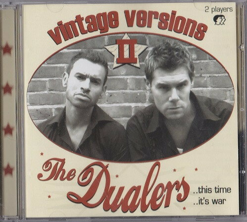 ・アーティスト Dualers ・タイトル Vintage Versions Vol. 2 ・レーベル・型番 Galley Music SAND10002 ・フォーマット CD ・コンディション(盤) 可 (VG) ・コンディション(ジャケット) ・コンディション(帯) オビなし ・特記事項 【ケース擦れ】【盤に目立ったキズ】 サンプル画像です。実際の商品の画像ではありません 商品写真はバーコード/カタログ番号に対応したサンプル画像ですので、お送りする商品の画像ではありません。帯やライナーなどの付属品は、特記事項に記載されている場合のみ含まれます。プロモやカラーレコードなどの仕様についても、該当する場合のみ特記事項に記載しています。 【ご購入前に必ずご確認ください】 ・本店サイト(www.recordcity.jp)とは価格、送料が違います ・本店サイト、その他支店のオーダーとは同梱発送できません ・注文確定後に別の注文を頂いた場合、注文同士の同梱は致しかねます。 ・別倉庫から発送しているため、店頭受け渡しは対応しておりません ・一部商品は他の通販サイトでも販売しているため、ご注文のタイミングによっては商品のご用意ができない場合がございます。 ・土日祝日はお休みです 金曜・祝前日9時以降のご連絡またはご入金は、返答または発送が週明け・祝日明けに順次対応となります。 ・ご購入後のキャンセル不可 ご購入後のキャンセルはいかなる理由においてもお受けできません。ご了承の上、ご購入くださいませ。 ・日本郵便(ゆうパック/ゆうメール)によるお届けになります。 ・中古品であることをご理解ください 当ストアでは中古商品を主に販売しております。中古品であることをご理解の上ご購入ください。また、一部商品はRecordCityオンラインストアで試聴可能です。 ・返品について お客様のご都合による返品は一切承っておりません。 表記の内容と実際の商品に相違がある場合、また針飛び等で返品・返金をご希望される場合は、商品の到着後1週間以内にご連絡ください。商品の返送をこちらで確認後、キャンセル・返金を行います。 コンディションVG以下の商品は返品できません。プレイに影響のない表面のこすれ傷、プレス起因のノイズ盤は返品の対象外です。 【コンディション表記】 ・ほぼ新品(M-)(Like New) 完全な新品。未使用。当店ではほぼ使用しません ・非常に良い(EX)(Excellent) 中古盤として美品な状態。わずかな経年を感じるものの傷みを感じさせない、当店基準で最高の状態 ・良い(VG+)(Very Good Plus) 丁寧に扱われた中古品で、軽い使用感がみられる。 ・可(VG)(Acceptable) 使い込まれた中古品で、「良い」よりもさらに使用感がみられる。 ・悪い(VG-)(Bad) 状態が悪いアイテム。使用の保障はなく、再生不可、針飛び、目立つノイズがあるかもしれない。状態によるクレーム不可。返品不可。 ・非常に悪い(G)(Very Bad) 「悪い」よりさらに状態が悪いアイテム。使用の保障はなく、再生不可、針飛び、目立つノイズがあるかもしれない。状態によるクレーム不可。返品不可。 ・ジャンク(Fair)(Junk/Fair) 割れている、反っている、水ダメージがある、カビ、ジャケットが分離している、ひどい書き込み、ひどい擦れなど最低の状態。使用の保障はなく、再生不可、針飛び、目立つノイズがあるかもしれない。状態によるクレーム不可。返品不可。 ・ジャンク(Poor)(Junk/Poor) 割れている、反っている、水ダメージがある、カビ、ジャケットが分離している、ひどい書き込み、ひどい擦れなど最低の状態。使用の保障はなく、再生不可、針飛び、目立つノイズがあるかもしれない。状態によるクレーム不可。返品不可。