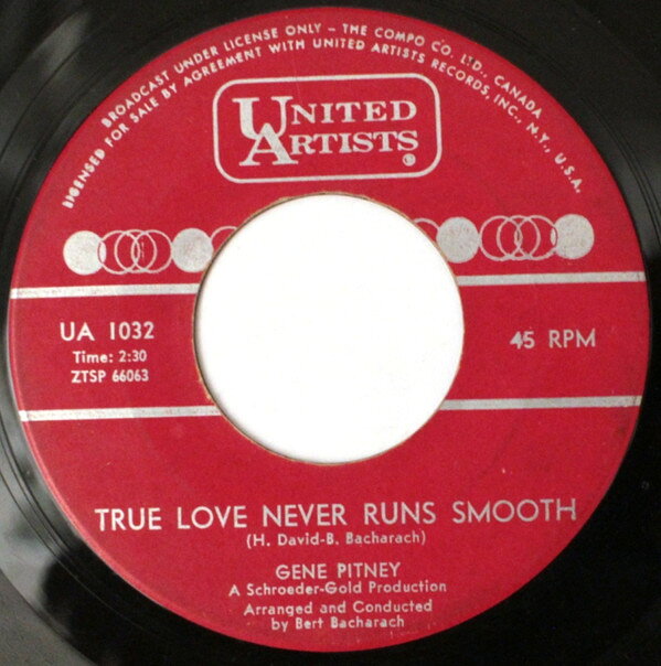 ・アーティスト Gene Pitney ・タイトル True Love Never Runs Smooth ・レーベル・型番 United Artists Records, Inc. UA1032 ・フォーマット 7インチレコード ・コンディション(盤) 可 (VG) ・コンディション(ジャケット) プレインカバー（元ジャケット／カバー無し） ・コンディション(帯) オビなし ・特記事項 【盤に目立った跡】 サンプル画像です。実際の商品の画像ではありません 商品写真はバーコード/カタログ番号に対応したサンプル画像ですので、お送りする商品の画像ではありません。帯やライナーなどの付属品は、特記事項に記載されている場合のみ含まれます。プロモやカラーレコードなどの仕様についても、該当する場合のみ特記事項に記載しています。 【ご購入前に必ずご確認ください】 ・本店サイト(www.recordcity.jp)とは価格、送料が違います ・本店サイト、その他支店のオーダーとは同梱発送できません ・注文確定後に別の注文を頂いた場合、注文同士の同梱は致しかねます。 ・別倉庫から発送しているため、店頭受け渡しは対応しておりません ・一部商品は他の通販サイトでも販売しているため、ご注文のタイミングによっては商品のご用意ができない場合がございます。 ・土日祝日はお休みです 金曜・祝前日9時以降のご連絡またはご入金は、返答または発送が週明け・祝日明けに順次対応となります。 ・ご購入後のキャンセル不可 ご購入後のキャンセルはいかなる理由においてもお受けできません。ご了承の上、ご購入くださいませ。 ・日本郵便(ゆうパック/ゆうメール)によるお届けになります。 ・中古品であることをご理解ください 当ストアでは中古商品を主に販売しております。中古品であることをご理解の上ご購入ください。また、一部商品はRecordCityオンラインストアで試聴可能です。 ・返品について お客様のご都合による返品は一切承っておりません。 表記の内容と実際の商品に相違がある場合、また針飛び等で返品・返金をご希望される場合は、商品の到着後1週間以内にご連絡ください。商品の返送をこちらで確認後、キャンセル・返金を行います。 コンディションVG以下の商品は返品できません。プレイに影響のない表面のこすれ傷、プレス起因のノイズ盤は返品の対象外です。 【コンディション表記】 ・ほぼ新品(M-)(Like New) 完全な新品。未使用。当店ではほぼ使用しません ・非常に良い(EX)(Excellent) 中古盤として美品な状態。わずかな経年を感じるものの傷みを感じさせない、当店基準で最高の状態 ・良い(VG+)(Very Good Plus) 丁寧に扱われた中古品で、軽い使用感がみられる。 ・可(VG)(Acceptable) 使い込まれた中古品で、「良い」よりもさらに使用感がみられる。 ・悪い(VG-)(Bad) 状態が悪いアイテム。使用の保障はなく、再生不可、針飛び、目立つノイズがあるかもしれない。状態によるクレーム不可。返品不可。 ・非常に悪い(G)(Very Bad) 「悪い」よりさらに状態が悪いアイテム。使用の保障はなく、再生不可、針飛び、目立つノイズがあるかもしれない。状態によるクレーム不可。返品不可。 ・ジャンク(Fair)(Junk/Fair) 割れている、反っている、水ダメージがある、カビ、ジャケットが分離している、ひどい書き込み、ひどい擦れなど最低の状態。使用の保障はなく、再生不可、針飛び、目立つノイズがあるかもしれない。状態によるクレーム不可。返品不可。 ・ジャンク(Poor)(Junk/Poor) 割れている、反っている、水ダメージがある、カビ、ジャケットが分離している、ひどい書き込み、ひどい擦れなど最低の状態。使用の保障はなく、再生不可、針飛び、目立つノイズがあるかもしれない。状態によるクレーム不可。返品不可。