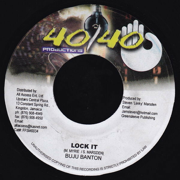 ・アーティスト Buju Banton ・タイトル Lock It ・レーベル・型番 40/40 Productions FFSM0034 ・フォーマット 7インチレコード ・コンディション(盤) 良い (VG+) ・コンディション(ジャケット) ・コンディション(帯) オビなし ・特記事項 サンプル画像です。実際の商品の画像ではありません 商品写真はバーコード/カタログ番号に対応したサンプル画像ですので、お送りする商品の画像ではありません。帯やライナーなどの付属品は、特記事項に記載されている場合のみ含まれます。プロモやカラーレコードなどの仕様についても、該当する場合のみ特記事項に記載しています。 【ご購入前に必ずご確認ください】 ・本店サイト(www.recordcity.jp)とは価格、送料が違います ・本店サイト、その他支店のオーダーとは同梱発送できません ・注文確定後に別の注文を頂いた場合、注文同士の同梱は致しかねます。 ・別倉庫から発送しているため、店頭受け渡しは対応しておりません ・一部商品は他の通販サイトでも販売しているため、ご注文のタイミングによっては商品のご用意ができない場合がございます。 ・土日祝日はお休みです 金曜・祝前日9時以降のご連絡またはご入金は、返答または発送が週明け・祝日明けに順次対応となります。 ・ご購入後のキャンセル不可 ご購入後のキャンセルはいかなる理由においてもお受けできません。ご了承の上、ご購入くださいませ。 ・日本郵便(ゆうパック/ゆうメール)によるお届けになります。 ・中古品であることをご理解ください 当ストアでは中古商品を主に販売しております。中古品であることをご理解の上ご購入ください。また、一部商品はRecordCityオンラインストアで試聴可能です。 ・返品について お客様のご都合による返品は一切承っておりません。 表記の内容と実際の商品に相違がある場合、また針飛び等で返品・返金をご希望される場合は、商品の到着後1週間以内にご連絡ください。商品の返送をこちらで確認後、キャンセル・返金を行います。 コンディションVG以下の商品は返品できません。プレイに影響のない表面のこすれ傷、プレス起因のノイズ盤は返品の対象外です。 【コンディション表記】 ・ほぼ新品(M-)(Like New) 完全な新品。未使用。当店ではほぼ使用しません ・非常に良い(EX)(Excellent) 中古盤として美品な状態。わずかな経年を感じるものの傷みを感じさせない、当店基準で最高の状態 ・良い(VG+)(Very Good Plus) 丁寧に扱われた中古品で、軽い使用感がみられる。 ・可(VG)(Acceptable) 使い込まれた中古品で、「良い」よりもさらに使用感がみられる。 ・悪い(VG-)(Bad) 状態が悪いアイテム。使用の保障はなく、再生不可、針飛び、目立つノイズがあるかもしれない。状態によるクレーム不可。返品不可。 ・非常に悪い(G)(Very Bad) 「悪い」よりさらに状態が悪いアイテム。使用の保障はなく、再生不可、針飛び、目立つノイズがあるかもしれない。状態によるクレーム不可。返品不可。 ・ジャンク(Fair)(Junk/Fair) 割れている、反っている、水ダメージがある、カビ、ジャケットが分離している、ひどい書き込み、ひどい擦れなど最低の状態。使用の保障はなく、再生不可、針飛び、目立つノイズがあるかもしれない。状態によるクレーム不可。返品不可。 ・ジャンク(Poor)(Junk/Poor) 割れている、反っている、水ダメージがある、カビ、ジャケットが分離している、ひどい書き込み、ひどい擦れなど最低の状態。使用の保障はなく、再生不可、針飛び、目立つノイズがあるかもしれない。状態によるクレーム不可。返品不可。