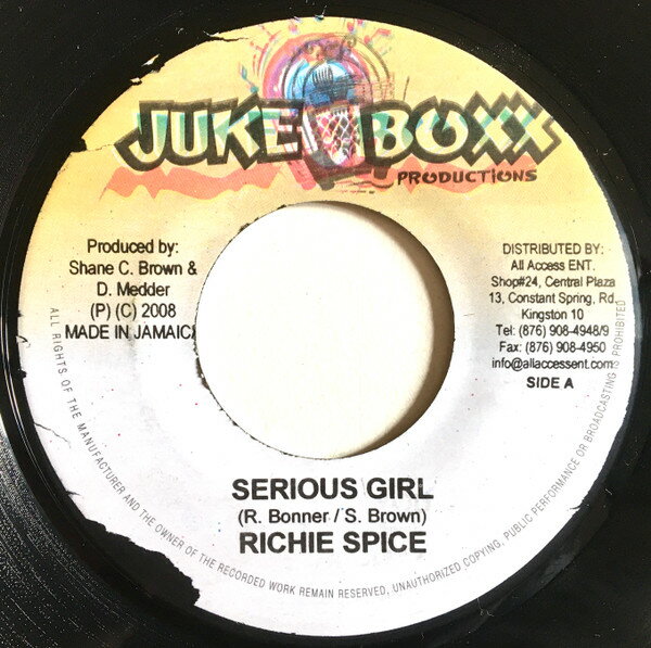 ・アーティスト Richie Spice ・タイトル Serious Girl ・レーベル・型番 Juke Boxx Productions NONE ・フォーマット 7インチレコード ・コンディション(盤) 良い (VG+) ・コンディション(ジャケット) ・コンディション(帯) オビなし ・特記事項 サンプル画像です。実際の商品の画像ではありません 商品写真はバーコード/カタログ番号に対応したサンプル画像ですので、お送りする商品の画像ではありません。帯やライナーなどの付属品は、特記事項に記載されている場合のみ含まれます。プロモやカラーレコードなどの仕様についても、該当する場合のみ特記事項に記載しています。 【ご購入前に必ずご確認ください】 ・本店サイト(www.recordcity.jp)とは価格、送料が違います ・本店サイト、その他支店のオーダーとは同梱発送できません ・注文確定後に別の注文を頂いた場合、注文同士の同梱は致しかねます。 ・別倉庫から発送しているため、店頭受け渡しは対応しておりません ・一部商品は他の通販サイトでも販売しているため、ご注文のタイミングによっては商品のご用意ができない場合がございます。 ・土日祝日はお休みです 金曜・祝前日9時以降のご連絡またはご入金は、返答または発送が週明け・祝日明けに順次対応となります。 ・ご購入後のキャンセル不可 ご購入後のキャンセルはいかなる理由においてもお受けできません。ご了承の上、ご購入くださいませ。 ・日本郵便(ゆうパック/ゆうメール)によるお届けになります。 ・中古品であることをご理解ください 当ストアでは中古商品を主に販売しております。中古品であることをご理解の上ご購入ください。また、一部商品はRecordCityオンラインストアで試聴可能です。 ・返品について お客様のご都合による返品は一切承っておりません。 表記の内容と実際の商品に相違がある場合、また針飛び等で返品・返金をご希望される場合は、商品の到着後1週間以内にご連絡ください。商品の返送をこちらで確認後、キャンセル・返金を行います。 コンディションVG以下の商品は返品できません。プレイに影響のない表面のこすれ傷、プレス起因のノイズ盤は返品の対象外です。 【コンディション表記】 ・ほぼ新品(M-)(Like New) 完全な新品。未使用。当店ではほぼ使用しません ・非常に良い(EX)(Excellent) 中古盤として美品な状態。わずかな経年を感じるものの傷みを感じさせない、当店基準で最高の状態 ・良い(VG+)(Very Good Plus) 丁寧に扱われた中古品で、軽い使用感がみられる。 ・可(VG)(Acceptable) 使い込まれた中古品で、「良い」よりもさらに使用感がみられる。 ・悪い(VG-)(Bad) 状態が悪いアイテム。使用の保障はなく、再生不可、針飛び、目立つノイズがあるかもしれない。状態によるクレーム不可。返品不可。 ・非常に悪い(G)(Very Bad) 「悪い」よりさらに状態が悪いアイテム。使用の保障はなく、再生不可、針飛び、目立つノイズがあるかもしれない。状態によるクレーム不可。返品不可。 ・ジャンク(Fair)(Junk/Fair) 割れている、反っている、水ダメージがある、カビ、ジャケットが分離している、ひどい書き込み、ひどい擦れなど最低の状態。使用の保障はなく、再生不可、針飛び、目立つノイズがあるかもしれない。状態によるクレーム不可。返品不可。 ・ジャンク(Poor)(Junk/Poor) 割れている、反っている、水ダメージがある、カビ、ジャケットが分離している、ひどい書き込み、ひどい擦れなど最低の状態。使用の保障はなく、再生不可、針飛び、目立つノイズがあるかもしれない。状態によるクレーム不可。返品不可。