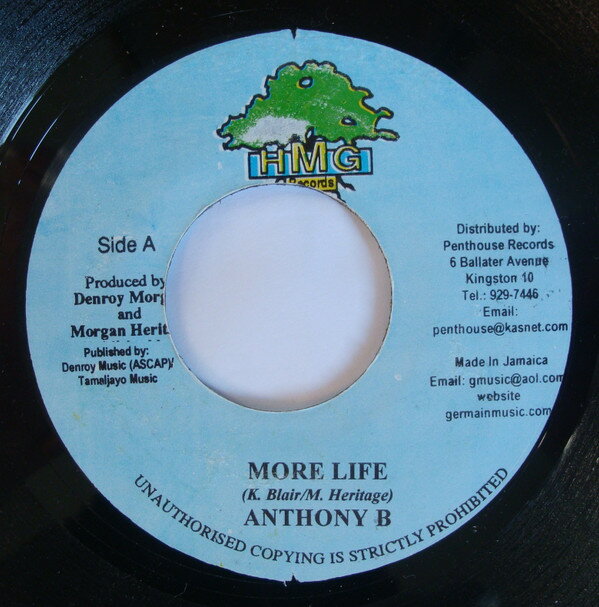 ・アーティスト Anthony B / DYCR ・タイトル More Life / Good Music ・レーベル・型番 HMG Records NONE ・フォーマット 7インチレコード ・コンディション(盤) 可 (VG) ・コンディション(ジャケット) ・コンディション(帯) オビなし ・特記事項 サンプル画像です。実際の商品の画像ではありません 商品写真はバーコード/カタログ番号に対応したサンプル画像ですので、お送りする商品の画像ではありません。帯やライナーなどの付属品は、特記事項に記載されている場合のみ含まれます。プロモやカラーレコードなどの仕様についても、該当する場合のみ特記事項に記載しています。 【ご購入前に必ずご確認ください】 ・本店サイト(www.recordcity.jp)とは価格、送料が違います ・本店サイト、その他支店のオーダーとは同梱発送できません ・注文確定後に別の注文を頂いた場合、注文同士の同梱は致しかねます。 ・別倉庫から発送しているため、店頭受け渡しは対応しておりません ・一部商品は他の通販サイトでも販売しているため、ご注文のタイミングによっては商品のご用意ができない場合がございます。 ・土日祝日はお休みです 金曜・祝前日9時以降のご連絡またはご入金は、返答または発送が週明け・祝日明けに順次対応となります。 ・ご購入後のキャンセル不可 ご購入後のキャンセルはいかなる理由においてもお受けできません。ご了承の上、ご購入くださいませ。 ・日本郵便(ゆうパック/ゆうメール)によるお届けになります。 ・中古品であることをご理解ください 当ストアでは中古商品を主に販売しております。中古品であることをご理解の上ご購入ください。また、一部商品はRecordCityオンラインストアで試聴可能です。 ・返品について お客様のご都合による返品は一切承っておりません。 表記の内容と実際の商品に相違がある場合、また針飛び等で返品・返金をご希望される場合は、商品の到着後1週間以内にご連絡ください。商品の返送をこちらで確認後、キャンセル・返金を行います。 コンディションVG以下の商品は返品できません。プレイに影響のない表面のこすれ傷、プレス起因のノイズ盤は返品の対象外です。 【コンディション表記】 ・ほぼ新品(M-)(Like New) 完全な新品。未使用。当店ではほぼ使用しません ・非常に良い(EX)(Excellent) 中古盤として美品な状態。わずかな経年を感じるものの傷みを感じさせない、当店基準で最高の状態 ・良い(VG+)(Very Good Plus) 丁寧に扱われた中古品で、軽い使用感がみられる。 ・可(VG)(Acceptable) 使い込まれた中古品で、「良い」よりもさらに使用感がみられる。 ・悪い(VG-)(Bad) 状態が悪いアイテム。使用の保障はなく、再生不可、針飛び、目立つノイズがあるかもしれない。状態によるクレーム不可。返品不可。 ・非常に悪い(G)(Very Bad) 「悪い」よりさらに状態が悪いアイテム。使用の保障はなく、再生不可、針飛び、目立つノイズがあるかもしれない。状態によるクレーム不可。返品不可。 ・ジャンク(Fair)(Junk/Fair) 割れている、反っている、水ダメージがある、カビ、ジャケットが分離している、ひどい書き込み、ひどい擦れなど最低の状態。使用の保障はなく、再生不可、針飛び、目立つノイズがあるかもしれない。状態によるクレーム不可。返品不可。 ・ジャンク(Poor)(Junk/Poor) 割れている、反っている、水ダメージがある、カビ、ジャケットが分離している、ひどい書き込み、ひどい擦れなど最低の状態。使用の保障はなく、再生不可、針飛び、目立つノイズがあるかもしれない。状態によるクレーム不可。返品不可。
