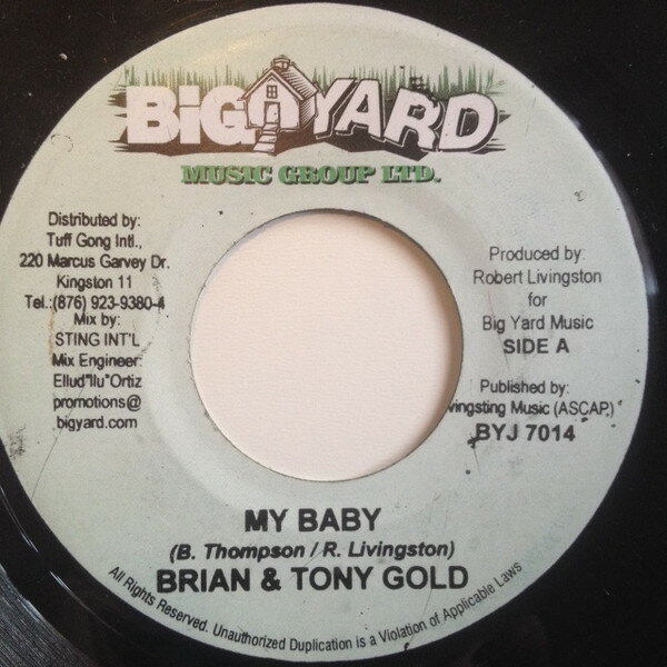 ・アーティスト Brian & Tony Gold / Shyam ・タイトル My Baby/ Always ・レーベル・型番 Big Yard Music Group Ltd. BYJ7014 ・フォーマット 7インチレコード ・コンディション(盤) 良い (VG+) ・コンディション(ジャケット) ・コンディション(帯) オビなし ・特記事項 サンプル画像です。実際の商品の画像ではありません 商品写真はバーコード/カタログ番号に対応したサンプル画像ですので、お送りする商品の画像ではありません。帯やライナーなどの付属品は、特記事項に記載されている場合のみ含まれます。プロモやカラーレコードなどの仕様についても、該当する場合のみ特記事項に記載しています。 【ご購入前に必ずご確認ください】 ・本店サイト(www.recordcity.jp)とは価格、送料が違います ・本店サイト、その他支店のオーダーとは同梱発送できません ・注文確定後に別の注文を頂いた場合、注文同士の同梱は致しかねます。 ・別倉庫から発送しているため、店頭受け渡しは対応しておりません ・一部商品は他の通販サイトでも販売しているため、ご注文のタイミングによっては商品のご用意ができない場合がございます。 ・土日祝日はお休みです 金曜・祝前日9時以降のご連絡またはご入金は、返答または発送が週明け・祝日明けに順次対応となります。 ・ご購入後のキャンセル不可 ご購入後のキャンセルはいかなる理由においてもお受けできません。ご了承の上、ご購入くださいませ。 ・日本郵便(ゆうパック/ゆうメール)によるお届けになります。 ・中古品であることをご理解ください 当ストアでは中古商品を主に販売しております。中古品であることをご理解の上ご購入ください。また、一部商品はRecordCityオンラインストアで試聴可能です。 ・返品について お客様のご都合による返品は一切承っておりません。 表記の内容と実際の商品に相違がある場合、また針飛び等で返品・返金をご希望される場合は、商品の到着後1週間以内にご連絡ください。商品の返送をこちらで確認後、キャンセル・返金を行います。 コンディションVG以下の商品は返品できません。プレイに影響のない表面のこすれ傷、プレス起因のノイズ盤は返品の対象外です。 【コンディション表記】 ・ほぼ新品(M-)(Like New) 完全な新品。未使用。当店ではほぼ使用しません ・非常に良い(EX)(Excellent) 中古盤として美品な状態。わずかな経年を感じるものの傷みを感じさせない、当店基準で最高の状態 ・良い(VG+)(Very Good Plus) 丁寧に扱われた中古品で、軽い使用感がみられる。 ・可(VG)(Acceptable) 使い込まれた中古品で、「良い」よりもさらに使用感がみられる。 ・悪い(VG-)(Bad) 状態が悪いアイテム。使用の保障はなく、再生不可、針飛び、目立つノイズがあるかもしれない。状態によるクレーム不可。返品不可。 ・非常に悪い(G)(Very Bad) 「悪い」よりさらに状態が悪いアイテム。使用の保障はなく、再生不可、針飛び、目立つノイズがあるかもしれない。状態によるクレーム不可。返品不可。 ・ジャンク(Fair)(Junk/Fair) 割れている、反っている、水ダメージがある、カビ、ジャケットが分離している、ひどい書き込み、ひどい擦れなど最低の状態。使用の保障はなく、再生不可、針飛び、目立つノイズがあるかもしれない。状態によるクレーム不可。返品不可。 ・ジャンク(Poor)(Junk/Poor) 割れている、反っている、水ダメージがある、カビ、ジャケットが分離している、ひどい書き込み、ひどい擦れなど最低の状態。使用の保障はなく、再生不可、針飛び、目立つノイズがあるかもしれない。状態によるクレーム不可。返品不可。