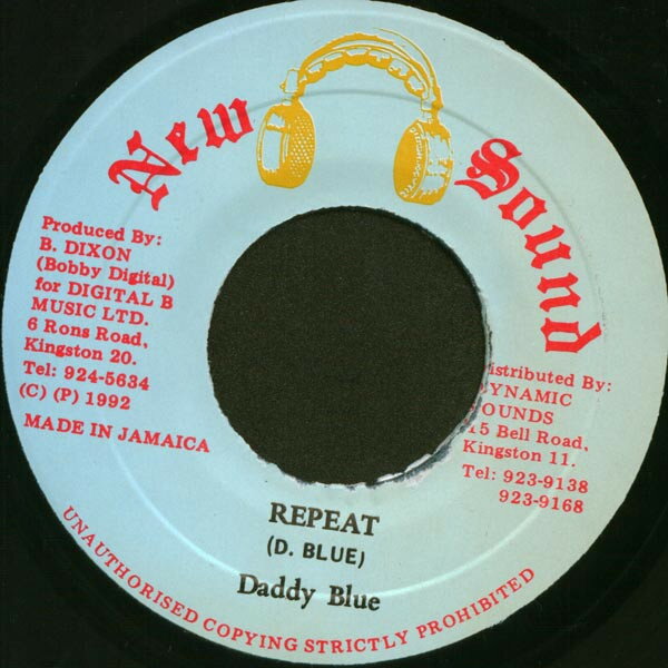 ・アーティスト Daddy Blue ・タイトル Repeat ・レーベル・型番 New Sound (8) NONE ・フォーマット 7インチレコード ・コンディション(盤) 非常に良い(EX) ・コンディション(ジャケット) ・コンディション(帯) オビなし ・特記事項 サンプル画像です。実際の商品の画像ではありません 商品写真はバーコード/カタログ番号に対応したサンプル画像ですので、お送りする商品の画像ではありません。帯やライナーなどの付属品は、特記事項に記載されている場合のみ含まれます。プロモやカラーレコードなどの仕様についても、該当する場合のみ特記事項に記載しています。 【ご購入前に必ずご確認ください】 ・本店サイト(www.recordcity.jp)とは価格、送料が違います ・本店サイト、その他支店のオーダーとは同梱発送できません ・注文確定後に別の注文を頂いた場合、注文同士の同梱は致しかねます。 ・別倉庫から発送しているため、店頭受け渡しは対応しておりません ・一部商品は他の通販サイトでも販売しているため、ご注文のタイミングによっては商品のご用意ができない場合がございます。 ・土日祝日はお休みです 金曜・祝前日9時以降のご連絡またはご入金は、返答または発送が週明け・祝日明けに順次対応となります。 ・ご購入後のキャンセル不可 ご購入後のキャンセルはいかなる理由においてもお受けできません。ご了承の上、ご購入くださいませ。 ・日本郵便(ゆうパック/ゆうメール)によるお届けになります。 ・中古品であることをご理解ください 当ストアでは中古商品を主に販売しております。中古品であることをご理解の上ご購入ください。また、一部商品はRecordCityオンラインストアで試聴可能です。 ・返品について お客様のご都合による返品は一切承っておりません。 表記の内容と実際の商品に相違がある場合、また針飛び等で返品・返金をご希望される場合は、商品の到着後1週間以内にご連絡ください。商品の返送をこちらで確認後、キャンセル・返金を行います。 コンディションVG以下の商品は返品できません。プレイに影響のない表面のこすれ傷、プレス起因のノイズ盤は返品の対象外です。 【コンディション表記】 ・ほぼ新品(M-)(Like New) 完全な新品。未使用。当店ではほぼ使用しません ・非常に良い(EX)(Excellent) 中古盤として美品な状態。わずかな経年を感じるものの傷みを感じさせない、当店基準で最高の状態 ・良い(VG+)(Very Good Plus) 丁寧に扱われた中古品で、軽い使用感がみられる。 ・可(VG)(Acceptable) 使い込まれた中古品で、「良い」よりもさらに使用感がみられる。 ・悪い(VG-)(Bad) 状態が悪いアイテム。使用の保障はなく、再生不可、針飛び、目立つノイズがあるかもしれない。状態によるクレーム不可。返品不可。 ・非常に悪い(G)(Very Bad) 「悪い」よりさらに状態が悪いアイテム。使用の保障はなく、再生不可、針飛び、目立つノイズがあるかもしれない。状態によるクレーム不可。返品不可。 ・ジャンク(Fair)(Junk/Fair) 割れている、反っている、水ダメージがある、カビ、ジャケットが分離している、ひどい書き込み、ひどい擦れなど最低の状態。使用の保障はなく、再生不可、針飛び、目立つノイズがあるかもしれない。状態によるクレーム不可。返品不可。 ・ジャンク(Poor)(Junk/Poor) 割れている、反っている、水ダメージがある、カビ、ジャケットが分離している、ひどい書き込み、ひどい擦れなど最低の状態。使用の保障はなく、再生不可、針飛び、目立つノイズがあるかもしれない。状態によるクレーム不可。返品不可。