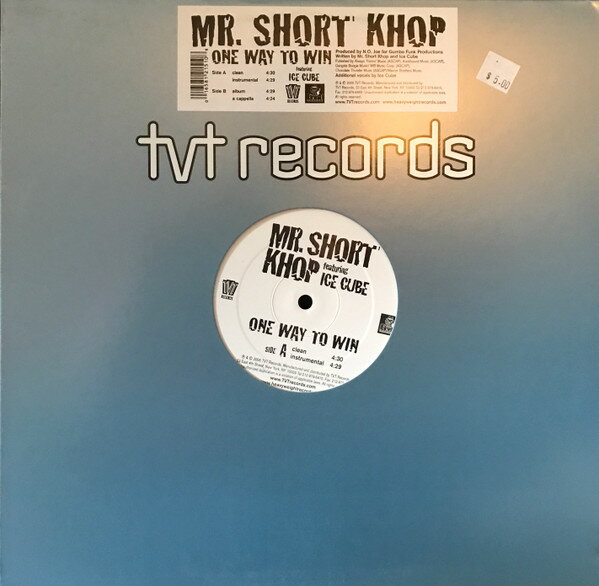 ・アーティスト Mr. Short Khop, Ice Cube ・タイトル One Way To Win ・レーベル・型番 TVT Records TVT2151 ・フォーマット 12インチレコード ・コンディション(盤) 非常に良い(EX) ・コンディション(ジャケット) プレインカバー（元ジャケット／カバー無し） ・コンディション(帯) オビなし ・特記事項 【シュリンク残し】 サンプル画像です。実際の商品の画像ではありません 商品写真はバーコード/カタログ番号に対応したサンプル画像ですので、お送りする商品の画像ではありません。帯やライナーなどの付属品は、特記事項に記載されている場合のみ含まれます。プロモやカラーレコードなどの仕様についても、該当する場合のみ特記事項に記載しています。 【ご購入前に必ずご確認ください】 ・本店サイト(www.recordcity.jp)とは価格、送料が違います ・本店サイト、その他支店のオーダーとは同梱発送できません ・注文確定後に別の注文を頂いた場合、注文同士の同梱は致しかねます。 ・別倉庫から発送しているため、店頭受け渡しは対応しておりません ・一部商品は他の通販サイトでも販売しているため、ご注文のタイミングによっては商品のご用意ができない場合がございます。 ・土日祝日はお休みです 金曜・祝前日9時以降のご連絡またはご入金は、返答または発送が週明け・祝日明けに順次対応となります。 ・ご購入後のキャンセル不可 ご購入後のキャンセルはいかなる理由においてもお受けできません。ご了承の上、ご購入くださいませ。 ・日本郵便(ゆうパック/ゆうメール)によるお届けになります。 ・中古品であることをご理解ください 当ストアでは中古商品を主に販売しております。中古品であることをご理解の上ご購入ください。また、一部商品はRecordCityオンラインストアで試聴可能です。 ・返品について お客様のご都合による返品は一切承っておりません。 表記の内容と実際の商品に相違がある場合、また針飛び等で返品・返金をご希望される場合は、商品の到着後1週間以内にご連絡ください。商品の返送をこちらで確認後、キャンセル・返金を行います。 コンディションVG以下の商品は返品できません。プレイに影響のない表面のこすれ傷、プレス起因のノイズ盤は返品の対象外です。 【コンディション表記】 ・ほぼ新品(M-)(Like New) 完全な新品。未使用。当店ではほぼ使用しません ・非常に良い(EX)(Excellent) 中古盤として美品な状態。わずかな経年を感じるものの傷みを感じさせない、当店基準で最高の状態 ・良い(VG+)(Very Good Plus) 丁寧に扱われた中古品で、軽い使用感がみられる。 ・可(VG)(Acceptable) 使い込まれた中古品で、「良い」よりもさらに使用感がみられる。 ・悪い(VG-)(Bad) 状態が悪いアイテム。使用の保障はなく、再生不可、針飛び、目立つノイズがあるかもしれない。状態によるクレーム不可。返品不可。 ・非常に悪い(G)(Very Bad) 「悪い」よりさらに状態が悪いアイテム。使用の保障はなく、再生不可、針飛び、目立つノイズがあるかもしれない。状態によるクレーム不可。返品不可。 ・ジャンク(Fair)(Junk/Fair) 割れている、反っている、水ダメージがある、カビ、ジャケットが分離している、ひどい書き込み、ひどい擦れなど最低の状態。使用の保障はなく、再生不可、針飛び、目立つノイズがあるかもしれない。状態によるクレーム不可。返品不可。 ・ジャンク(Poor)(Junk/Poor) 割れている、反っている、水ダメージがある、カビ、ジャケットが分離している、ひどい書き込み、ひどい擦れなど最低の状態。使用の保障はなく、再生不可、針飛び、目立つノイズがあるかもしれない。状態によるクレーム不可。返品不可。
