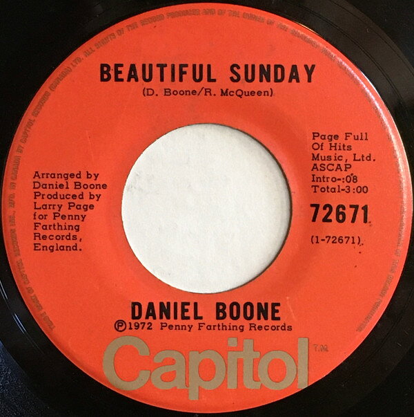 ・アーティスト Daniel Boone ・タイトル Beautiful Sunday ・レーベル・型番 CAPITOL 72671 ・フォーマット 7インチレコード ・コンディション(盤) 可 (VG) ・コンディション(ジャケット) プレインカバー（元ジャケット／カバー無し） ・コンディション(帯) オビなし ・特記事項 【カンパニースリーブ】【レーベル剥離】 サンプル画像です。実際の商品の画像ではありません 商品写真はバーコード/カタログ番号に対応したサンプル画像ですので、お送りする商品の画像ではありません。帯やライナーなどの付属品は、特記事項に記載されている場合のみ含まれます。プロモやカラーレコードなどの仕様についても、該当する場合のみ特記事項に記載しています。 【ご購入前に必ずご確認ください】 ・本店サイト(www.recordcity.jp)とは価格、送料が違います ・本店サイト、その他支店のオーダーとは同梱発送できません ・注文確定後に別の注文を頂いた場合、注文同士の同梱は致しかねます。 ・別倉庫から発送しているため、店頭受け渡しは対応しておりません ・一部商品は他の通販サイトでも販売しているため、ご注文のタイミングによっては商品のご用意ができない場合がございます。 ・土日祝日はお休みです 金曜・祝前日9時以降のご連絡またはご入金は、返答または発送が週明け・祝日明けに順次対応となります。 ・ご購入後のキャンセル不可 ご購入後のキャンセルはいかなる理由においてもお受けできません。ご了承の上、ご購入くださいませ。 ・日本郵便(ゆうパック/ゆうメール)によるお届けになります。 ・中古品であることをご理解ください 当ストアでは中古商品を主に販売しております。中古品であることをご理解の上ご購入ください。また、一部商品はRecordCityオンラインストアで試聴可能です。 ・返品について お客様のご都合による返品は一切承っておりません。 表記の内容と実際の商品に相違がある場合、また針飛び等で返品・返金をご希望される場合は、商品の到着後1週間以内にご連絡ください。商品の返送をこちらで確認後、キャンセル・返金を行います。 コンディションVG以下の商品は返品できません。プレイに影響のない表面のこすれ傷、プレス起因のノイズ盤は返品の対象外です。 【コンディション表記】 ・ほぼ新品(M-)(Like New) 完全な新品。未使用。当店ではほぼ使用しません ・非常に良い(EX)(Excellent) 中古盤として美品な状態。わずかな経年を感じるものの傷みを感じさせない、当店基準で最高の状態 ・良い(VG+)(Very Good Plus) 丁寧に扱われた中古品で、軽い使用感がみられる。 ・可(VG)(Acceptable) 使い込まれた中古品で、「良い」よりもさらに使用感がみられる。 ・悪い(VG-)(Bad) 状態が悪いアイテム。使用の保障はなく、再生不可、針飛び、目立つノイズがあるかもしれない。状態によるクレーム不可。返品不可。 ・非常に悪い(G)(Very Bad) 「悪い」よりさらに状態が悪いアイテム。使用の保障はなく、再生不可、針飛び、目立つノイズがあるかもしれない。状態によるクレーム不可。返品不可。 ・ジャンク(Fair)(Junk/Fair) 割れている、反っている、水ダメージがある、カビ、ジャケットが分離している、ひどい書き込み、ひどい擦れなど最低の状態。使用の保障はなく、再生不可、針飛び、目立つノイズがあるかもしれない。状態によるクレーム不可。返品不可。 ・ジャンク(Poor)(Junk/Poor) 割れている、反っている、水ダメージがある、カビ、ジャケットが分離している、ひどい書き込み、ひどい擦れなど最低の状態。使用の保障はなく、再生不可、針飛び、目立つノイズがあるかもしれない。状態によるクレーム不可。返品不可。