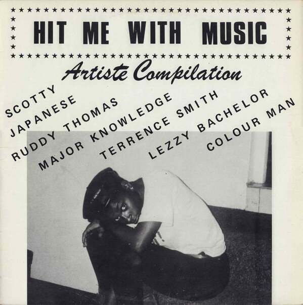 ・アーティスト Various ・タイトル Hit Me With Music ・レーベル・型番 Forward Records US (Org) JACS03 ・フォーマット LPレコード ・コンディション(盤) 新品 (M) ・コンディション(ジャケット) ・コンディション(帯) オビなし ・特記事項 サンプル画像です。実際の商品の画像ではありません 商品写真はバーコード/カタログ番号に対応したサンプル画像ですので、お送りする商品の画像ではありません。帯やライナーなどの付属品は、特記事項に記載されている場合のみ含まれます。プロモやカラーレコードなどの仕様についても、該当する場合のみ特記事項に記載しています。 【ご購入前に必ずご確認ください】 ・本店サイト(www.recordcity.jp)とは価格、送料が違います ・本店サイト、その他支店のオーダーとは同梱発送できません ・注文確定後に別の注文を頂いた場合、注文同士の同梱は致しかねます。 ・別倉庫から発送しているため、店頭受け渡しは対応しておりません ・一部商品は他の通販サイトでも販売しているため、ご注文のタイミングによっては商品のご用意ができない場合がございます。 ・土日祝日はお休みです 金曜・祝前日9時以降のご連絡またはご入金は、返答または発送が週明け・祝日明けに順次対応となります。 ・ご購入後のキャンセル不可 ご購入後のキャンセルはいかなる理由においてもお受けできません。ご了承の上、ご購入くださいませ。 ・日本郵便(ゆうパック/ゆうメール)によるお届けになります。 ・中古品であることをご理解ください 当ストアでは中古商品を主に販売しております。中古品であることをご理解の上ご購入ください。また、一部商品はRecordCityオンラインストアで試聴可能です。 ・返品について お客様のご都合による返品は一切承っておりません。 表記の内容と実際の商品に相違がある場合、また針飛び等で返品・返金をご希望される場合は、商品の到着後1週間以内にご連絡ください。商品の返送をこちらで確認後、キャンセル・返金を行います。 コンディションVG以下の商品は返品できません。プレイに影響のない表面のこすれ傷、プレス起因のノイズ盤は返品の対象外です。 【コンディション表記】 ・ほぼ新品(M-)(Like New) 完全な新品。未使用。当店ではほぼ使用しません ・非常に良い(EX)(Excellent) 中古盤として美品な状態。わずかな経年を感じるものの傷みを感じさせない、当店基準で最高の状態 ・良い(VG+)(Very Good Plus) 丁寧に扱われた中古品で、軽い使用感がみられる。 ・可(VG)(Acceptable) 使い込まれた中古品で、「良い」よりもさらに使用感がみられる。 ・悪い(VG-)(Bad) 状態が悪いアイテム。使用の保障はなく、再生不可、針飛び、目立つノイズがあるかもしれない。状態によるクレーム不可。返品不可。 ・非常に悪い(G)(Very Bad) 「悪い」よりさらに状態が悪いアイテム。使用の保障はなく、再生不可、針飛び、目立つノイズがあるかもしれない。状態によるクレーム不可。返品不可。 ・ジャンク(Fair)(Junk/Fair) 割れている、反っている、水ダメージがある、カビ、ジャケットが分離している、ひどい書き込み、ひどい擦れなど最低の状態。使用の保障はなく、再生不可、針飛び、目立つノイズがあるかもしれない。状態によるクレーム不可。返品不可。 ・ジャンク(Poor)(Junk/Poor) 割れている、反っている、水ダメージがある、カビ、ジャケットが分離している、ひどい書き込み、ひどい擦れなど最低の状態。使用の保障はなく、再生不可、針飛び、目立つノイズがあるかもしれない。状態によるクレーム不可。返品不可。