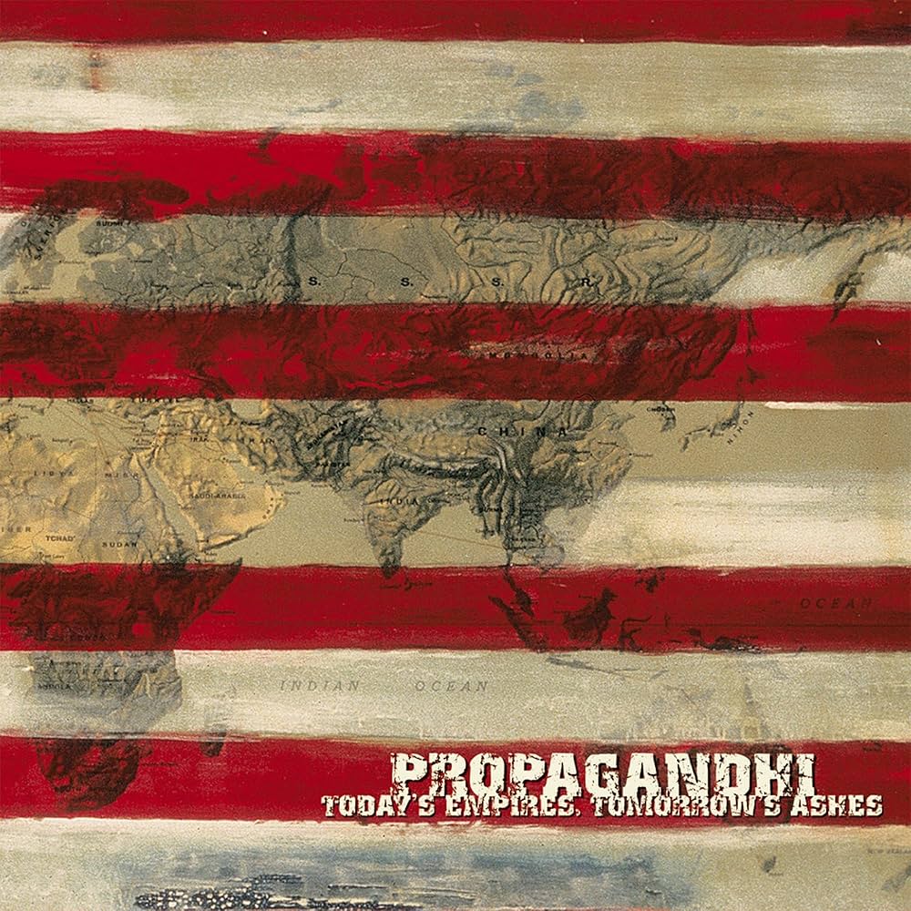 ・アーティスト Propagandhi ・タイトル Today's Empires, Tomorrow's Ashes ・レーベル・型番 ・フォーマット LPレコード ・コンディション(盤) 新品 (M) ・コンディション(ジャケット) 新品 (M) ・コンディション(帯) オビなし ・特記事項 【未開封】 【ハイプステッカー】 サンプル画像です。実際の商品の画像ではありません 商品写真はバーコード/カタログ番号に対応したサンプル画像ですので、お送りする商品の画像ではありません。帯やライナーなどの付属品は、特記事項に記載されている場合のみ含まれます。プロモやカラーレコードなどの仕様についても、該当する場合のみ特記事項に記載しています。 【ご購入前に必ずご確認ください】 ・本店サイト(www.recordcity.jp)とは価格、送料が違います ・本店サイト、その他支店のオーダーとは同梱発送できません ・注文確定後に別の注文を頂いた場合、注文同士の同梱は致しかねます。 ・別倉庫から発送しているため、店頭受け渡しは対応しておりません ・一部商品は他の通販サイトでも販売しているため、ご注文のタイミングによっては商品のご用意ができない場合がございます。 ・土日祝日はお休みです 金曜・祝前日9時以降のご連絡またはご入金は、返答または発送が週明け・祝日明けに順次対応となります。 ・ご購入後のキャンセル不可 ご購入後のキャンセルはいかなる理由においてもお受けできません。ご了承の上、ご購入くださいませ。 ・日本郵便(ゆうパック/ゆうメール)によるお届けになります。 ・中古品であることをご理解ください 当ストアでは中古商品を主に販売しております。中古品であることをご理解の上ご購入ください。また、一部商品はRecordCityオンラインストアで試聴可能です。 ・返品について お客様のご都合による返品は一切承っておりません。 表記の内容と実際の商品に相違がある場合、また針飛び等で返品・返金をご希望される場合は、商品の到着後1週間以内にご連絡ください。商品の返送をこちらで確認後、キャンセル・返金を行います。 コンディションVG以下の商品は返品できません。プレイに影響のない表面のこすれ傷、プレス起因のノイズ盤は返品の対象外です。 【コンディション表記】 ・ほぼ新品(M-)(Like New) 完全な新品。未使用。当店ではほぼ使用しません ・非常に良い(EX)(Excellent) 中古盤として美品な状態。わずかな経年を感じるものの傷みを感じさせない、当店基準で最高の状態 ・良い(VG+)(Very Good Plus) 丁寧に扱われた中古品で、軽い使用感がみられる。 ・可(VG)(Acceptable) 使い込まれた中古品で、「良い」よりもさらに使用感がみられる。 ・悪い(VG-)(Bad) 状態が悪いアイテム。使用の保障はなく、再生不可、針飛び、目立つノイズがあるかもしれない。状態によるクレーム不可。返品不可。 ・非常に悪い(G)(Very Bad) 「悪い」よりさらに状態が悪いアイテム。使用の保障はなく、再生不可、針飛び、目立つノイズがあるかもしれない。状態によるクレーム不可。返品不可。 ・ジャンク(Fair)(Junk/Fair) 割れている、反っている、水ダメージがある、カビ、ジャケットが分離している、ひどい書き込み、ひどい擦れなど最低の状態。使用の保障はなく、再生不可、針飛び、目立つノイズがあるかもしれない。状態によるクレーム不可。返品不可。 ・ジャンク(Poor)(Junk/Poor) 割れている、反っている、水ダメージがある、カビ、ジャケットが分離している、ひどい書き込み、ひどい擦れなど最低の状態。使用の保障はなく、再生不可、針飛び、目立つノイズがあるかもしれない。状態によるクレーム不可。返品不可。