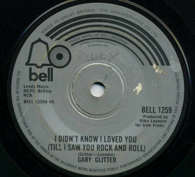 ・アーティスト Gary Glitter ・タイトル I Didn't Know I Loved You (Till I Saw You Rock And Roll) ・レーベル・型番 Bell Records BELL1259 ・フォーマット 7インチレコード ・コンディション(盤) 可 (VG) ・コンディション(ジャケット) プレインカバー（元ジャケット／カバー無し） ・コンディション(帯) オビなし ・特記事項 【盤に目立った跡】 サンプル画像です。実際の商品の画像ではありません 商品写真はバーコード/カタログ番号に対応したサンプル画像ですので、お送りする商品の画像ではありません。帯やライナーなどの付属品は、特記事項に記載されている場合のみ含まれます。プロモやカラーレコードなどの仕様についても、該当する場合のみ特記事項に記載しています。 【ご購入前に必ずご確認ください】 ・本店サイト(www.recordcity.jp)とは価格、送料が違います ・本店サイト、その他支店のオーダーとは同梱発送できません ・注文確定後に別の注文を頂いた場合、注文同士の同梱は致しかねます。 ・別倉庫から発送しているため、店頭受け渡しは対応しておりません ・一部商品は他の通販サイトでも販売しているため、ご注文のタイミングによっては商品のご用意ができない場合がございます。 ・土日祝日はお休みです 金曜・祝前日9時以降のご連絡またはご入金は、返答または発送が週明け・祝日明けに順次対応となります。 ・ご購入後のキャンセル不可 ご購入後のキャンセルはいかなる理由においてもお受けできません。ご了承の上、ご購入くださいませ。 ・日本郵便(ゆうパック/ゆうメール)によるお届けになります。 ・中古品であることをご理解ください 当ストアでは中古商品を主に販売しております。中古品であることをご理解の上ご購入ください。また、一部商品はRecordCityオンラインストアで試聴可能です。 ・返品について お客様のご都合による返品は一切承っておりません。 表記の内容と実際の商品に相違がある場合、また針飛び等で返品・返金をご希望される場合は、商品の到着後1週間以内にご連絡ください。商品の返送をこちらで確認後、キャンセル・返金を行います。 コンディションVG以下の商品は返品できません。プレイに影響のない表面のこすれ傷、プレス起因のノイズ盤は返品の対象外です。 【コンディション表記】 ・ほぼ新品(M-)(Like New) 完全な新品。未使用。当店ではほぼ使用しません ・非常に良い(EX)(Excellent) 中古盤として美品な状態。わずかな経年を感じるものの傷みを感じさせない、当店基準で最高の状態 ・良い(VG+)(Very Good Plus) 丁寧に扱われた中古品で、軽い使用感がみられる。 ・可(VG)(Acceptable) 使い込まれた中古品で、「良い」よりもさらに使用感がみられる。 ・悪い(VG-)(Bad) 状態が悪いアイテム。使用の保障はなく、再生不可、針飛び、目立つノイズがあるかもしれない。状態によるクレーム不可。返品不可。 ・非常に悪い(G)(Very Bad) 「悪い」よりさらに状態が悪いアイテム。使用の保障はなく、再生不可、針飛び、目立つノイズがあるかもしれない。状態によるクレーム不可。返品不可。 ・ジャンク(Fair)(Junk/Fair) 割れている、反っている、水ダメージがある、カビ、ジャケットが分離している、ひどい書き込み、ひどい擦れなど最低の状態。使用の保障はなく、再生不可、針飛び、目立つノイズがあるかもしれない。状態によるクレーム不可。返品不可。 ・ジャンク(Poor)(Junk/Poor) 割れている、反っている、水ダメージがある、カビ、ジャケットが分離している、ひどい書き込み、ひどい擦れなど最低の状態。使用の保障はなく、再生不可、針飛び、目立つノイズがあるかもしれない。状態によるクレーム不可。返品不可。