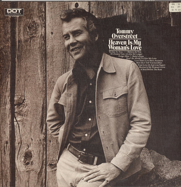 ・アーティスト Tommy Overstreet ・タイトル Heaven Is My Woman's Love ・レーベル・型番 Dot Records SLPD543 ・フォーマット LPレコード ・コンディション(盤) 良い (VG+) ・コンディション(ジャケット) 良い (VG+) ・コンディション(帯) オビなし ・特記事項 サンプル画像です。実際の商品の画像ではありません 商品写真はバーコード/カタログ番号に対応したサンプル画像ですので、お送りする商品の画像ではありません。帯やライナーなどの付属品は、特記事項に記載されている場合のみ含まれます。プロモやカラーレコードなどの仕様についても、該当する場合のみ特記事項に記載しています。 【ご購入前に必ずご確認ください】 ・本店サイト(www.recordcity.jp)とは価格、送料が違います ・本店サイト、その他支店のオーダーとは同梱発送できません ・注文確定後に別の注文を頂いた場合、注文同士の同梱は致しかねます。 ・別倉庫から発送しているため、店頭受け渡しは対応しておりません ・一部商品は他の通販サイトでも販売しているため、ご注文のタイミングによっては商品のご用意ができない場合がございます。 ・土日祝日はお休みです 金曜・祝前日9時以降のご連絡またはご入金は、返答または発送が週明け・祝日明けに順次対応となります。 ・ご購入後のキャンセル不可 ご購入後のキャンセルはいかなる理由においてもお受けできません。ご了承の上、ご購入くださいませ。 ・日本郵便(ゆうパック/ゆうメール)によるお届けになります。 ・中古品であることをご理解ください 当ストアでは中古商品を主に販売しております。中古品であることをご理解の上ご購入ください。また、一部商品はRecordCityオンラインストアで試聴可能です。 ・返品について お客様のご都合による返品は一切承っておりません。 表記の内容と実際の商品に相違がある場合、また針飛び等で返品・返金をご希望される場合は、商品の到着後1週間以内にご連絡ください。商品の返送をこちらで確認後、キャンセル・返金を行います。 コンディションVG以下の商品は返品できません。プレイに影響のない表面のこすれ傷、プレス起因のノイズ盤は返品の対象外です。 【コンディション表記】 ・ほぼ新品(M-)(Like New) 完全な新品。未使用。当店ではほぼ使用しません ・非常に良い(EX)(Excellent) 中古盤として美品な状態。わずかな経年を感じるものの傷みを感じさせない、当店基準で最高の状態 ・良い(VG+)(Very Good Plus) 丁寧に扱われた中古品で、軽い使用感がみられる。 ・可(VG)(Acceptable) 使い込まれた中古品で、「良い」よりもさらに使用感がみられる。 ・悪い(VG-)(Bad) 状態が悪いアイテム。使用の保障はなく、再生不可、針飛び、目立つノイズがあるかもしれない。状態によるクレーム不可。返品不可。 ・非常に悪い(G)(Very Bad) 「悪い」よりさらに状態が悪いアイテム。使用の保障はなく、再生不可、針飛び、目立つノイズがあるかもしれない。状態によるクレーム不可。返品不可。 ・ジャンク(Fair)(Junk/Fair) 割れている、反っている、水ダメージがある、カビ、ジャケットが分離している、ひどい書き込み、ひどい擦れなど最低の状態。使用の保障はなく、再生不可、針飛び、目立つノイズがあるかもしれない。状態によるクレーム不可。返品不可。 ・ジャンク(Poor)(Junk/Poor) 割れている、反っている、水ダメージがある、カビ、ジャケットが分離している、ひどい書き込み、ひどい擦れなど最低の状態。使用の保障はなく、再生不可、針飛び、目立つノイズがあるかもしれない。状態によるクレーム不可。返品不可。