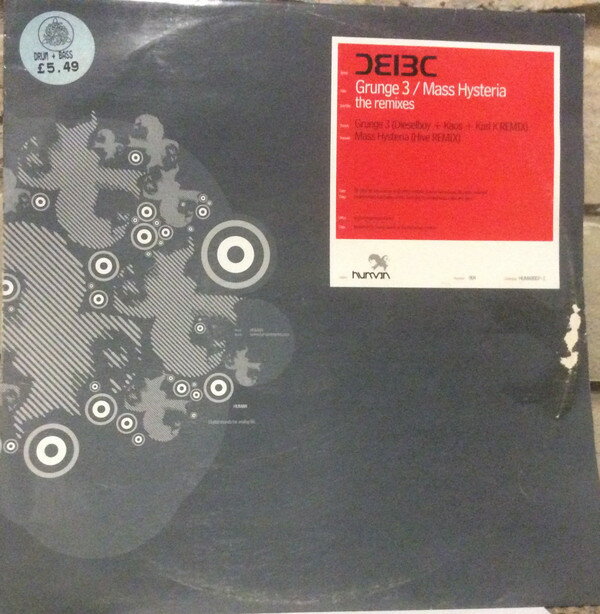 ・アーティスト Bad Company ・タイトル Grunge 3 / Mass Hysteria (The Remixes) ・レーベル・型番 Human Imprint Recordings HUMA80071 ・フォーマット 12インチレコード ・コンディション(盤) 良い (VG+) ・コンディション(ジャケット) 良い (VG+) ・コンディション(帯) オビなし ・特記事項 【盤に目立った跡】【盤にヘアライン】 サンプル画像です。実際の商品の画像ではありません 商品写真はバーコード/カタログ番号に対応したサンプル画像ですので、お送りする商品の画像ではありません。帯やライナーなどの付属品は、特記事項に記載されている場合のみ含まれます。プロモやカラーレコードなどの仕様についても、該当する場合のみ特記事項に記載しています。 【ご購入前に必ずご確認ください】 ・本店サイト(www.recordcity.jp)とは価格、送料が違います ・本店サイト、その他支店のオーダーとは同梱発送できません ・注文確定後に別の注文を頂いた場合、注文同士の同梱は致しかねます。 ・別倉庫から発送しているため、店頭受け渡しは対応しておりません ・一部商品は他の通販サイトでも販売しているため、ご注文のタイミングによっては商品のご用意ができない場合がございます。 ・土日祝日はお休みです 金曜・祝前日9時以降のご連絡またはご入金は、返答または発送が週明け・祝日明けに順次対応となります。 ・ご購入後のキャンセル不可 ご購入後のキャンセルはいかなる理由においてもお受けできません。ご了承の上、ご購入くださいませ。 ・日本郵便(ゆうパック/ゆうメール)によるお届けになります。 ・中古品であることをご理解ください 当ストアでは中古商品を主に販売しております。中古品であることをご理解の上ご購入ください。また、一部商品はRecordCityオンラインストアで試聴可能です。 ・返品について お客様のご都合による返品は一切承っておりません。 表記の内容と実際の商品に相違がある場合、また針飛び等で返品・返金をご希望される場合は、商品の到着後1週間以内にご連絡ください。商品の返送をこちらで確認後、キャンセル・返金を行います。 コンディションVG以下の商品は返品できません。プレイに影響のない表面のこすれ傷、プレス起因のノイズ盤は返品の対象外です。 【コンディション表記】 ・ほぼ新品(M-)(Like New) 完全な新品。未使用。当店ではほぼ使用しません ・非常に良い(EX)(Excellent) 中古盤として美品な状態。わずかな経年を感じるものの傷みを感じさせない、当店基準で最高の状態 ・良い(VG+)(Very Good Plus) 丁寧に扱われた中古品で、軽い使用感がみられる。 ・可(VG)(Acceptable) 使い込まれた中古品で、「良い」よりもさらに使用感がみられる。 ・悪い(VG-)(Bad) 状態が悪いアイテム。使用の保障はなく、再生不可、針飛び、目立つノイズがあるかもしれない。状態によるクレーム不可。返品不可。 ・非常に悪い(G)(Very Bad) 「悪い」よりさらに状態が悪いアイテム。使用の保障はなく、再生不可、針飛び、目立つノイズがあるかもしれない。状態によるクレーム不可。返品不可。 ・ジャンク(Fair)(Junk/Fair) 割れている、反っている、水ダメージがある、カビ、ジャケットが分離している、ひどい書き込み、ひどい擦れなど最低の状態。使用の保障はなく、再生不可、針飛び、目立つノイズがあるかもしれない。状態によるクレーム不可。返品不可。 ・ジャンク(Poor)(Junk/Poor) 割れている、反っている、水ダメージがある、カビ、ジャケットが分離している、ひどい書き込み、ひどい擦れなど最低の状態。使用の保障はなく、再生不可、針飛び、目立つノイズがあるかもしれない。状態によるクレーム不可。返品不可。