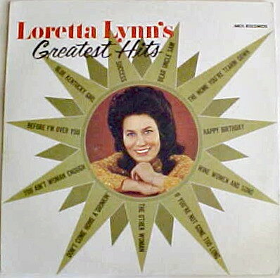 ・アーティスト Loretta Lynn ・タイトル Loretta Lynn's Greatest Hits ・レーベル・型番 MCA MCA1 ・フォーマット LPレコード ・コンディション(盤) 非常に良い(EX) ・コンディション(ジャケット) 良い (VG+) ・コンディション(帯) オビなし ・特記事項 【カバーにリングウェア】 サンプル画像です。実際の商品の画像ではありません 商品写真はバーコード/カタログ番号に対応したサンプル画像ですので、お送りする商品の画像ではありません。帯やライナーなどの付属品は、特記事項に記載されている場合のみ含まれます。プロモやカラーレコードなどの仕様についても、該当する場合のみ特記事項に記載しています。 【ご購入前に必ずご確認ください】 ・本店サイト(www.recordcity.jp)とは価格、送料が違います ・本店サイト、その他支店のオーダーとは同梱発送できません ・注文確定後に別の注文を頂いた場合、注文同士の同梱は致しかねます。 ・別倉庫から発送しているため、店頭受け渡しは対応しておりません ・一部商品は他の通販サイトでも販売しているため、ご注文のタイミングによっては商品のご用意ができない場合がございます。 ・土日祝日はお休みです 金曜・祝前日9時以降のご連絡またはご入金は、返答または発送が週明け・祝日明けに順次対応となります。 ・ご購入後のキャンセル不可 ご購入後のキャンセルはいかなる理由においてもお受けできません。ご了承の上、ご購入くださいませ。 ・日本郵便(ゆうパック/ゆうメール)によるお届けになります。 ・中古品であることをご理解ください 当ストアでは中古商品を主に販売しております。中古品であることをご理解の上ご購入ください。また、一部商品はRecordCityオンラインストアで試聴可能です。 ・返品について お客様のご都合による返品は一切承っておりません。 表記の内容と実際の商品に相違がある場合、また針飛び等で返品・返金をご希望される場合は、商品の到着後1週間以内にご連絡ください。商品の返送をこちらで確認後、キャンセル・返金を行います。 コンディションVG以下の商品は返品できません。プレイに影響のない表面のこすれ傷、プレス起因のノイズ盤は返品の対象外です。 【コンディション表記】 ・ほぼ新品(M-)(Like New) 完全な新品。未使用。当店ではほぼ使用しません ・非常に良い(EX)(Excellent) 中古盤として美品な状態。わずかな経年を感じるものの傷みを感じさせない、当店基準で最高の状態 ・良い(VG+)(Very Good Plus) 丁寧に扱われた中古品で、軽い使用感がみられる。 ・可(VG)(Acceptable) 使い込まれた中古品で、「良い」よりもさらに使用感がみられる。 ・悪い(VG-)(Bad) 状態が悪いアイテム。使用の保障はなく、再生不可、針飛び、目立つノイズがあるかもしれない。状態によるクレーム不可。返品不可。 ・非常に悪い(G)(Very Bad) 「悪い」よりさらに状態が悪いアイテム。使用の保障はなく、再生不可、針飛び、目立つノイズがあるかもしれない。状態によるクレーム不可。返品不可。 ・ジャンク(Fair)(Junk/Fair) 割れている、反っている、水ダメージがある、カビ、ジャケットが分離している、ひどい書き込み、ひどい擦れなど最低の状態。使用の保障はなく、再生不可、針飛び、目立つノイズがあるかもしれない。状態によるクレーム不可。返品不可。 ・ジャンク(Poor)(Junk/Poor) 割れている、反っている、水ダメージがある、カビ、ジャケットが分離している、ひどい書き込み、ひどい擦れなど最低の状態。使用の保障はなく、再生不可、針飛び、目立つノイズがあるかもしれない。状態によるクレーム不可。返品不可。