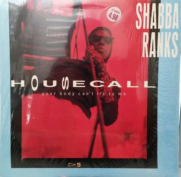 ・アーティスト Shabba Ranks ・タイトル Housecall (Your Body Can't Lie To Me) ・レーベル・型番 Epic 4973929 ・フォーマット 12インチレコード ・コンディション(盤) 可 (VG) ・コンディション(ジャケット) 可 (VG) ・コンディション(帯) オビなし ・特記事項 【盤に目立ったキズ】【盤に目立った跡】 サンプル画像です。実際の商品の画像ではありません 商品写真はバーコード/カタログ番号に対応したサンプル画像ですので、お送りする商品の画像ではありません。帯やライナーなどの付属品は、特記事項に記載されている場合のみ含まれます。プロモやカラーレコードなどの仕様についても、該当する場合のみ特記事項に記載しています。 【ご購入前に必ずご確認ください】 ・本店サイト(www.recordcity.jp)とは価格、送料が違います ・本店サイト、その他支店のオーダーとは同梱発送できません ・注文確定後に別の注文を頂いた場合、注文同士の同梱は致しかねます。 ・別倉庫から発送しているため、店頭受け渡しは対応しておりません ・一部商品は他の通販サイトでも販売しているため、ご注文のタイミングによっては商品のご用意ができない場合がございます。 ・土日祝日はお休みです 金曜・祝前日9時以降のご連絡またはご入金は、返答または発送が週明け・祝日明けに順次対応となります。 ・ご購入後のキャンセル不可 ご購入後のキャンセルはいかなる理由においてもお受けできません。ご了承の上、ご購入くださいませ。 ・日本郵便(ゆうパック/ゆうメール)によるお届けになります。 ・中古品であることをご理解ください 当ストアでは中古商品を主に販売しております。中古品であることをご理解の上ご購入ください。また、一部商品はRecordCityオンラインストアで試聴可能です。 ・返品について お客様のご都合による返品は一切承っておりません。 表記の内容と実際の商品に相違がある場合、また針飛び等で返品・返金をご希望される場合は、商品の到着後1週間以内にご連絡ください。商品の返送をこちらで確認後、キャンセル・返金を行います。 コンディションVG以下の商品は返品できません。プレイに影響のない表面のこすれ傷、プレス起因のノイズ盤は返品の対象外です。 【コンディション表記】 ・ほぼ新品(M-)(Like New) 完全な新品。未使用。当店ではほぼ使用しません ・非常に良い(EX)(Excellent) 中古盤として美品な状態。わずかな経年を感じるものの傷みを感じさせない、当店基準で最高の状態 ・良い(VG+)(Very Good Plus) 丁寧に扱われた中古品で、軽い使用感がみられる。 ・可(VG)(Acceptable) 使い込まれた中古品で、「良い」よりもさらに使用感がみられる。 ・悪い(VG-)(Bad) 状態が悪いアイテム。使用の保障はなく、再生不可、針飛び、目立つノイズがあるかもしれない。状態によるクレーム不可。返品不可。 ・非常に悪い(G)(Very Bad) 「悪い」よりさらに状態が悪いアイテム。使用の保障はなく、再生不可、針飛び、目立つノイズがあるかもしれない。状態によるクレーム不可。返品不可。 ・ジャンク(Fair)(Junk/Fair) 割れている、反っている、水ダメージがある、カビ、ジャケットが分離している、ひどい書き込み、ひどい擦れなど最低の状態。使用の保障はなく、再生不可、針飛び、目立つノイズがあるかもしれない。状態によるクレーム不可。返品不可。 ・ジャンク(Poor)(Junk/Poor) 割れている、反っている、水ダメージがある、カビ、ジャケットが分離している、ひどい書き込み、ひどい擦れなど最低の状態。使用の保障はなく、再生不可、針飛び、目立つノイズがあるかもしれない。状態によるクレーム不可。返品不可。