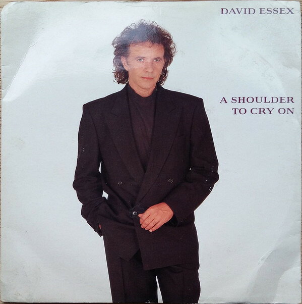・アーティスト David Essex ・タイトル A Shoulder To Cry On ・レーベル・型番 Lamplight Records LAMP8 ・フォーマット 7インチレコード ・コンディション(盤) 良い (VG+) ・コンディション(ジャケット) 良い (VG+) ・コンディション(帯) オビなし ・特記事項 【カバーにシール付着】 サンプル画像です。実際の商品の画像ではありません 商品写真はバーコード/カタログ番号に対応したサンプル画像ですので、お送りする商品の画像ではありません。帯やライナーなどの付属品は、特記事項に記載されている場合のみ含まれます。プロモやカラーレコードなどの仕様についても、該当する場合のみ特記事項に記載しています。 【ご購入前に必ずご確認ください】 ・本店サイト(www.recordcity.jp)とは価格、送料が違います ・本店サイト、その他支店のオーダーとは同梱発送できません ・注文確定後に別の注文を頂いた場合、注文同士の同梱は致しかねます。 ・別倉庫から発送しているため、店頭受け渡しは対応しておりません ・一部商品は他の通販サイトでも販売しているため、ご注文のタイミングによっては商品のご用意ができない場合がございます。 ・土日祝日はお休みです 金曜・祝前日9時以降のご連絡またはご入金は、返答または発送が週明け・祝日明けに順次対応となります。 ・ご購入後のキャンセル不可 ご購入後のキャンセルはいかなる理由においてもお受けできません。ご了承の上、ご購入くださいませ。 ・日本郵便(ゆうパック/ゆうメール)によるお届けになります。 ・中古品であることをご理解ください 当ストアでは中古商品を主に販売しております。中古品であることをご理解の上ご購入ください。また、一部商品はRecordCityオンラインストアで試聴可能です。 ・返品について お客様のご都合による返品は一切承っておりません。 表記の内容と実際の商品に相違がある場合、また針飛び等で返品・返金をご希望される場合は、商品の到着後1週間以内にご連絡ください。商品の返送をこちらで確認後、キャンセル・返金を行います。 コンディションVG以下の商品は返品できません。プレイに影響のない表面のこすれ傷、プレス起因のノイズ盤は返品の対象外です。 【コンディション表記】 ・ほぼ新品(M-)(Like New) 完全な新品。未使用。当店ではほぼ使用しません ・非常に良い(EX)(Excellent) 中古盤として美品な状態。わずかな経年を感じるものの傷みを感じさせない、当店基準で最高の状態 ・良い(VG+)(Very Good Plus) 丁寧に扱われた中古品で、軽い使用感がみられる。 ・可(VG)(Acceptable) 使い込まれた中古品で、「良い」よりもさらに使用感がみられる。 ・悪い(VG-)(Bad) 状態が悪いアイテム。使用の保障はなく、再生不可、針飛び、目立つノイズがあるかもしれない。状態によるクレーム不可。返品不可。 ・非常に悪い(G)(Very Bad) 「悪い」よりさらに状態が悪いアイテム。使用の保障はなく、再生不可、針飛び、目立つノイズがあるかもしれない。状態によるクレーム不可。返品不可。 ・ジャンク(Fair)(Junk/Fair) 割れている、反っている、水ダメージがある、カビ、ジャケットが分離している、ひどい書き込み、ひどい擦れなど最低の状態。使用の保障はなく、再生不可、針飛び、目立つノイズがあるかもしれない。状態によるクレーム不可。返品不可。 ・ジャンク(Poor)(Junk/Poor) 割れている、反っている、水ダメージがある、カビ、ジャケットが分離している、ひどい書き込み、ひどい擦れなど最低の状態。使用の保障はなく、再生不可、針飛び、目立つノイズがあるかもしれない。状態によるクレーム不可。返品不可。