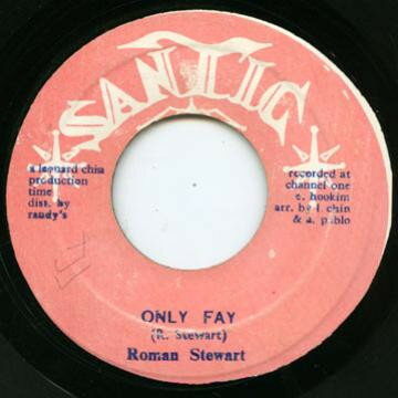 ・アーティスト Roman Stewart ・タイトル Only Fay / Jean ・レーベル・型番 Santic NONE ・フォーマット 7インチレコード ・コンディション(盤) 可 (VG) ・コンディション(ジャケット) ・コンディション(帯) オビなし ・特記事項 【盤に薄い跡】【盤に短いヘアライン】【vg+/WOL/LD】 サンプル画像です。実際の商品の画像ではありません 商品写真はバーコード/カタログ番号に対応したサンプル画像ですので、お送りする商品の画像ではありません。帯やライナーなどの付属品は、特記事項に記載されている場合のみ含まれます。プロモやカラーレコードなどの仕様についても、該当する場合のみ特記事項に記載しています。 【ご購入前に必ずご確認ください】 ・本店サイト(www.recordcity.jp)とは価格、送料が違います ・本店サイト、その他支店のオーダーとは同梱発送できません ・注文確定後に別の注文を頂いた場合、注文同士の同梱は致しかねます。 ・別倉庫から発送しているため、店頭受け渡しは対応しておりません ・一部商品は他の通販サイトでも販売しているため、ご注文のタイミングによっては商品のご用意ができない場合がございます。 ・土日祝日はお休みです 金曜・祝前日9時以降のご連絡またはご入金は、返答または発送が週明け・祝日明けに順次対応となります。 ・ご購入後のキャンセル不可 ご購入後のキャンセルはいかなる理由においてもお受けできません。ご了承の上、ご購入くださいませ。 ・日本郵便(ゆうパック/ゆうメール)によるお届けになります。 ・中古品であることをご理解ください 当ストアでは中古商品を主に販売しております。中古品であることをご理解の上ご購入ください。また、一部商品はRecordCityオンラインストアで試聴可能です。 ・返品について お客様のご都合による返品は一切承っておりません。 表記の内容と実際の商品に相違がある場合、また針飛び等で返品・返金をご希望される場合は、商品の到着後1週間以内にご連絡ください。商品の返送をこちらで確認後、キャンセル・返金を行います。 コンディションVG以下の商品は返品できません。プレイに影響のない表面のこすれ傷、プレス起因のノイズ盤は返品の対象外です。 【コンディション表記】 ・ほぼ新品(M-)(Like New) 完全な新品。未使用。当店ではほぼ使用しません ・非常に良い(EX)(Excellent) 中古盤として美品な状態。わずかな経年を感じるものの傷みを感じさせない、当店基準で最高の状態 ・良い(VG+)(Very Good Plus) 丁寧に扱われた中古品で、軽い使用感がみられる。 ・可(VG)(Acceptable) 使い込まれた中古品で、「良い」よりもさらに使用感がみられる。 ・悪い(VG-)(Bad) 状態が悪いアイテム。使用の保障はなく、再生不可、針飛び、目立つノイズがあるかもしれない。状態によるクレーム不可。返品不可。 ・非常に悪い(G)(Very Bad) 「悪い」よりさらに状態が悪いアイテム。使用の保障はなく、再生不可、針飛び、目立つノイズがあるかもしれない。状態によるクレーム不可。返品不可。 ・ジャンク(Fair)(Junk/Fair) 割れている、反っている、水ダメージがある、カビ、ジャケットが分離している、ひどい書き込み、ひどい擦れなど最低の状態。使用の保障はなく、再生不可、針飛び、目立つノイズがあるかもしれない。状態によるクレーム不可。返品不可。 ・ジャンク(Poor)(Junk/Poor) 割れている、反っている、水ダメージがある、カビ、ジャケットが分離している、ひどい書き込み、ひどい擦れなど最低の状態。使用の保障はなく、再生不可、針飛び、目立つノイズがあるかもしれない。状態によるクレーム不可。返品不可。