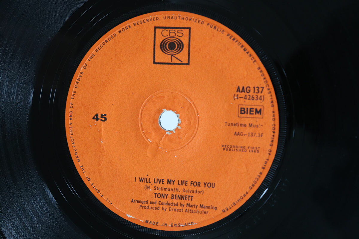 7” Tony Bennett I Wanna Be Around / I Will Live My Life For You AAG137 CBS /00080