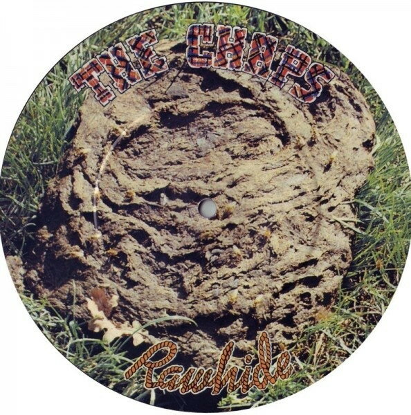 ・アーティスト Chaps ・タイトル Rawhide ・レーベル・型番 Stiff PRAW1A ・フォーマット 7インチレコード ・コンディション(盤) 良い (VG+) ・コンディション(ジャケット) プレインカバー（元ジャケット／カバー無し） ・コンディション(帯) オビなし ・特記事項 【ピクチャーディスク】【132】 サンプル画像です。実際の商品の画像ではありません 商品写真はバーコード/カタログ番号に対応したサンプル画像ですので、お送りする商品の画像ではありません。帯やライナーなどの付属品は、特記事項に記載されている場合のみ含まれます。プロモやカラーレコードなどの仕様についても、該当する場合のみ特記事項に記載しています。 【ご購入前に必ずご確認ください】 ・本店サイト(www.recordcity.jp)とは価格、送料が違います ・本店サイト、その他支店のオーダーとは同梱発送できません ・注文確定後に別の注文を頂いた場合、注文同士の同梱は致しかねます。 ・別倉庫から発送しているため、店頭受け渡しは対応しておりません ・一部商品は他の通販サイトでも販売しているため、ご注文のタイミングによっては商品のご用意ができない場合がございます。 ・土日祝日はお休みです 金曜・祝前日9時以降のご連絡またはご入金は、返答または発送が週明け・祝日明けに順次対応となります。 ・ご購入後のキャンセル不可 ご購入後のキャンセルはいかなる理由においてもお受けできません。ご了承の上、ご購入くださいませ。 ・日本郵便(ゆうパック/ゆうメール)によるお届けになります。 ・中古品であることをご理解ください 当ストアでは中古商品を主に販売しております。中古品であることをご理解の上ご購入ください。また、一部商品はRecordCityオンラインストアで試聴可能です。 ・返品について お客様のご都合による返品は一切承っておりません。 表記の内容と実際の商品に相違がある場合、また針飛び等で返品・返金をご希望される場合は、商品の到着後1週間以内にご連絡ください。商品の返送をこちらで確認後、キャンセル・返金を行います。 コンディションVG以下の商品は返品できません。プレイに影響のない表面のこすれ傷、プレス起因のノイズ盤は返品の対象外です。 【コンディション表記】 ・ほぼ新品(M-)(Like New) 完全な新品。未使用。当店ではほぼ使用しません ・非常に良い(EX)(Excellent) 中古盤として美品な状態。わずかな経年を感じるものの傷みを感じさせない、当店基準で最高の状態 ・良い(VG+)(Very Good Plus) 丁寧に扱われた中古品で、軽い使用感がみられる。 ・可(VG)(Acceptable) 使い込まれた中古品で、「良い」よりもさらに使用感がみられる。 ・悪い(VG-)(Bad) 状態が悪いアイテム。使用の保障はなく、再生不可、針飛び、目立つノイズがあるかもしれない。状態によるクレーム不可。返品不可。 ・非常に悪い(G)(Very Bad) 「悪い」よりさらに状態が悪いアイテム。使用の保障はなく、再生不可、針飛び、目立つノイズがあるかもしれない。状態によるクレーム不可。返品不可。 ・ジャンク(Fair)(Junk/Fair) 割れている、反っている、水ダメージがある、カビ、ジャケットが分離している、ひどい書き込み、ひどい擦れなど最低の状態。使用の保障はなく、再生不可、針飛び、目立つノイズがあるかもしれない。状態によるクレーム不可。返品不可。 ・ジャンク(Poor)(Junk/Poor) 割れている、反っている、水ダメージがある、カビ、ジャケットが分離している、ひどい書き込み、ひどい擦れなど最低の状態。使用の保障はなく、再生不可、針飛び、目立つノイズがあるかもしれない。状態によるクレーム不可。返品不可。