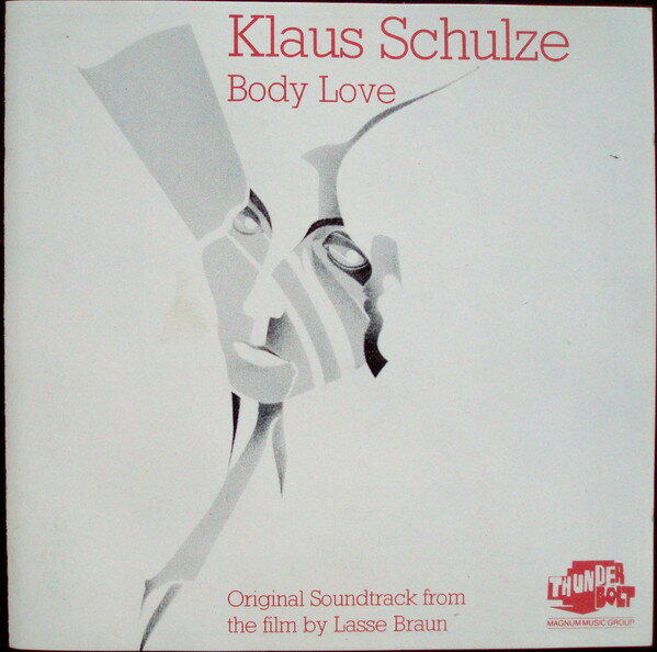 ・アーティスト Klaus Schulze ・タイトル Body Love ・レーベル・型番 Thunderbolt CDTB123 ・フォーマット CD ・コンディション(盤) 良い (VG+) ・コンディション(ジャケット) ・コンディション(帯) オビなし ・特記事項 サンプル画像です。実際の商品の画像ではありません 商品写真はバーコード/カタログ番号に対応したサンプル画像ですので、お送りする商品の画像ではありません。帯やライナーなどの付属品は、特記事項に記載されている場合のみ含まれます。プロモやカラーレコードなどの仕様についても、該当する場合のみ特記事項に記載しています。 【ご購入前に必ずご確認ください】 ・本店サイト(www.recordcity.jp)とは価格、送料が違います ・本店サイト、その他支店のオーダーとは同梱発送できません ・注文確定後に別の注文を頂いた場合、注文同士の同梱は致しかねます。 ・別倉庫から発送しているため、店頭受け渡しは対応しておりません ・一部商品は他の通販サイトでも販売しているため、ご注文のタイミングによっては商品のご用意ができない場合がございます。 ・土日祝日はお休みです 金曜・祝前日9時以降のご連絡またはご入金は、返答または発送が週明け・祝日明けに順次対応となります。 ・ご購入後のキャンセル不可 ご購入後のキャンセルはいかなる理由においてもお受けできません。ご了承の上、ご購入くださいませ。 ・日本郵便(ゆうパック/ゆうメール)によるお届けになります。 ・中古品であることをご理解ください 当ストアでは中古商品を主に販売しております。中古品であることをご理解の上ご購入ください。また、一部商品はRecordCityオンラインストアで試聴可能です。 ・返品について お客様のご都合による返品は一切承っておりません。 表記の内容と実際の商品に相違がある場合、また針飛び等で返品・返金をご希望される場合は、商品の到着後1週間以内にご連絡ください。商品の返送をこちらで確認後、キャンセル・返金を行います。 コンディションVG以下の商品は返品できません。プレイに影響のない表面のこすれ傷、プレス起因のノイズ盤は返品の対象外です。 【コンディション表記】 ・ほぼ新品(M-)(Like New) 完全な新品。未使用。当店ではほぼ使用しません ・非常に良い(EX)(Excellent) 中古盤として美品な状態。わずかな経年を感じるものの傷みを感じさせない、当店基準で最高の状態 ・良い(VG+)(Very Good Plus) 丁寧に扱われた中古品で、軽い使用感がみられる。 ・可(VG)(Acceptable) 使い込まれた中古品で、「良い」よりもさらに使用感がみられる。 ・悪い(VG-)(Bad) 状態が悪いアイテム。使用の保障はなく、再生不可、針飛び、目立つノイズがあるかもしれない。状態によるクレーム不可。返品不可。 ・非常に悪い(G)(Very Bad) 「悪い」よりさらに状態が悪いアイテム。使用の保障はなく、再生不可、針飛び、目立つノイズがあるかもしれない。状態によるクレーム不可。返品不可。 ・ジャンク(Fair)(Junk/Fair) 割れている、反っている、水ダメージがある、カビ、ジャケットが分離している、ひどい書き込み、ひどい擦れなど最低の状態。使用の保障はなく、再生不可、針飛び、目立つノイズがあるかもしれない。状態によるクレーム不可。返品不可。 ・ジャンク(Poor)(Junk/Poor) 割れている、反っている、水ダメージがある、カビ、ジャケットが分離している、ひどい書き込み、ひどい擦れなど最低の状態。使用の保障はなく、再生不可、針飛び、目立つノイズがあるかもしれない。状態によるクレーム不可。返品不可。