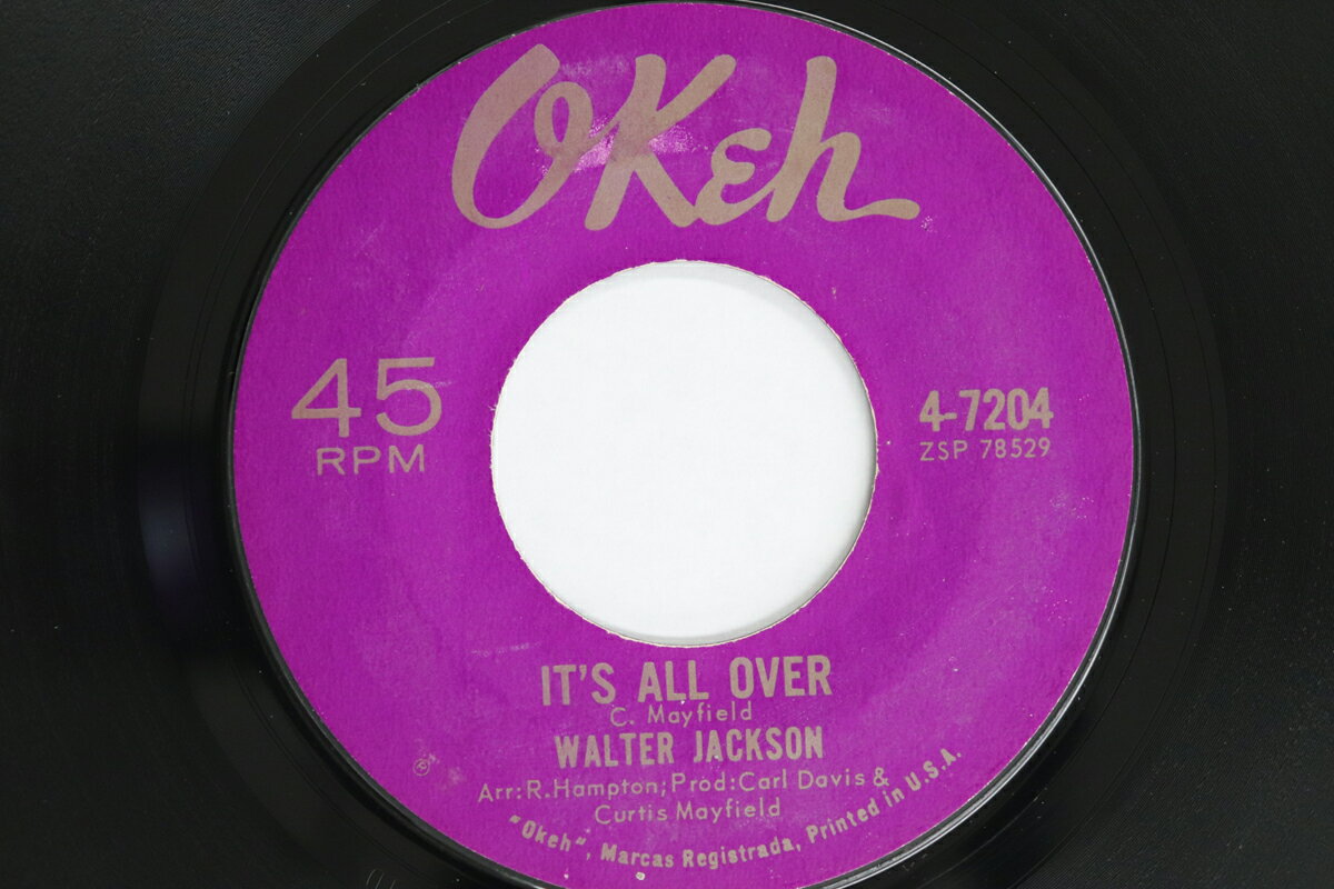 ・アーティスト Walter Jackson ・タイトル It's All Over / Lee Cross ・レーベル・型番 OKEH 47204 ・フォーマット 7インチレコード ・コンディション(盤) 非常に良い(EX) ・コンディション(ジャケット) ・コンディション(帯) オビなし ・特記事項 【SLD】 実際に発送される商品の画像です 【ご購入前に必ずご確認ください】 ・本店サイト(www.recordcity.jp)とは価格、送料が違います ・本店サイト、その他支店のオーダーとは同梱発送できません ・注文確定後に別の注文を頂いた場合、注文同士の同梱は致しかねます。 ・別倉庫から発送しているため、店頭受け渡しは対応しておりません ・一部商品は他の通販サイトでも販売しているため、ご注文のタイミングによっては商品のご用意ができない場合がございます。 ・土日祝日はお休みです 金曜・祝前日9時以降のご連絡またはご入金は、返答または発送が週明け・祝日明けに順次対応となります。 ・ご購入後のキャンセル不可 ご購入後のキャンセルはいかなる理由においてもお受けできません。ご了承の上、ご購入くださいませ。 ・日本郵便(ゆうパック/ゆうメール)によるお届けになります。 ・中古品であることをご理解ください 当ストアでは中古商品を主に販売しております。中古品であることをご理解の上ご購入ください。また、一部商品はRecordCityオンラインストアで試聴可能です。 ・返品について お客様のご都合による返品は一切承っておりません。 表記の内容と実際の商品に相違がある場合、また針飛び等で返品・返金をご希望される場合は、商品の到着後1週間以内にご連絡ください。商品の返送をこちらで確認後、キャンセル・返金を行います。 コンディションVG以下の商品は返品できません。プレイに影響のない表面のこすれ傷、プレス起因のノイズ盤は返品の対象外です。 【コンディション表記】 ・ほぼ新品(M-)(Like New) 完全な新品。未使用。当店ではほぼ使用しません ・非常に良い(EX)(Excellent) 中古盤として美品な状態。わずかな経年を感じるものの傷みを感じさせない、当店基準で最高の状態 ・良い(VG+)(Very Good Plus) 丁寧に扱われた中古品で、軽い使用感がみられる。 ・可(VG)(Acceptable) 使い込まれた中古品で、「良い」よりもさらに使用感がみられる。 ・悪い(VG-)(Bad) 状態が悪いアイテム。使用の保障はなく、再生不可、針飛び、目立つノイズがあるかもしれない。状態によるクレーム不可。返品不可。 ・非常に悪い(G)(Very Bad) 「悪い」よりさらに状態が悪いアイテム。使用の保障はなく、再生不可、針飛び、目立つノイズがあるかもしれない。状態によるクレーム不可。返品不可。 ・ジャンク(Fair)(Junk/Fair) 割れている、反っている、水ダメージがある、カビ、ジャケットが分離している、ひどい書き込み、ひどい擦れなど最低の状態。使用の保障はなく、再生不可、針飛び、目立つノイズがあるかもしれない。状態によるクレーム不可。返品不可。 ・ジャンク(Poor)(Junk/Poor) 割れている、反っている、水ダメージがある、カビ、ジャケットが分離している、ひどい書き込み、ひどい擦れなど最低の状態。使用の保障はなく、再生不可、針飛び、目立つノイズがあるかもしれない。状態によるクレーム不可。返品不可。