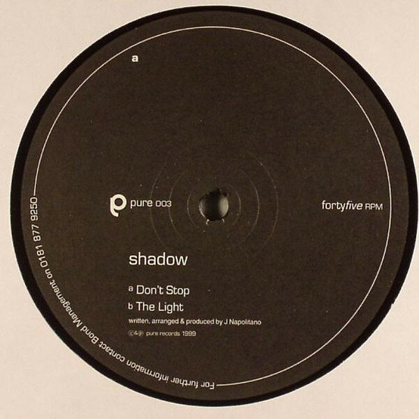 ・アーティスト Shadow ・タイトル Don't Stop / The Light ・レーベル・型番 Pure Records PURE003 ・フォーマット 12インチレコード ・コンディション(盤) 可 (VG) ・コンディション(ジャケット) プレインカバー（元ジャケット／カバー無し） ・コンディション(帯) オビなし ・特記事項 サンプル画像です。実際の商品の画像ではありません 商品写真はバーコード/カタログ番号に対応したサンプル画像ですので、お送りする商品の画像ではありません。帯やライナーなどの付属品は、特記事項に記載されている場合のみ含まれます。プロモやカラーレコードなどの仕様についても、該当する場合のみ特記事項に記載しています。 【ご購入前に必ずご確認ください】 ・本店サイト(www.recordcity.jp)とは価格、送料が違います ・本店サイト、その他支店のオーダーとは同梱発送できません ・注文確定後に別の注文を頂いた場合、注文同士の同梱は致しかねます。 ・別倉庫から発送しているため、店頭受け渡しは対応しておりません ・一部商品は他の通販サイトでも販売しているため、ご注文のタイミングによっては商品のご用意ができない場合がございます。 ・土日祝日はお休みです 金曜・祝前日9時以降のご連絡またはご入金は、返答または発送が週明け・祝日明けに順次対応となります。 ・ご購入後のキャンセル不可 ご購入後のキャンセルはいかなる理由においてもお受けできません。ご了承の上、ご購入くださいませ。 ・日本郵便(ゆうパック/ゆうメール)によるお届けになります。 ・中古品であることをご理解ください 当ストアでは中古商品を主に販売しております。中古品であることをご理解の上ご購入ください。また、一部商品はRecordCityオンラインストアで試聴可能です。 ・返品について お客様のご都合による返品は一切承っておりません。 表記の内容と実際の商品に相違がある場合、また針飛び等で返品・返金をご希望される場合は、商品の到着後1週間以内にご連絡ください。商品の返送をこちらで確認後、キャンセル・返金を行います。 コンディションVG以下の商品は返品できません。プレイに影響のない表面のこすれ傷、プレス起因のノイズ盤は返品の対象外です。 【コンディション表記】 ・ほぼ新品(M-)(Like New) 完全な新品。未使用。当店ではほぼ使用しません ・非常に良い(EX)(Excellent) 中古盤として美品な状態。わずかな経年を感じるものの傷みを感じさせない、当店基準で最高の状態 ・良い(VG+)(Very Good Plus) 丁寧に扱われた中古品で、軽い使用感がみられる。 ・可(VG)(Acceptable) 使い込まれた中古品で、「良い」よりもさらに使用感がみられる。 ・悪い(VG-)(Bad) 状態が悪いアイテム。使用の保障はなく、再生不可、針飛び、目立つノイズがあるかもしれない。状態によるクレーム不可。返品不可。 ・非常に悪い(G)(Very Bad) 「悪い」よりさらに状態が悪いアイテム。使用の保障はなく、再生不可、針飛び、目立つノイズがあるかもしれない。状態によるクレーム不可。返品不可。 ・ジャンク(Fair)(Junk/Fair) 割れている、反っている、水ダメージがある、カビ、ジャケットが分離している、ひどい書き込み、ひどい擦れなど最低の状態。使用の保障はなく、再生不可、針飛び、目立つノイズがあるかもしれない。状態によるクレーム不可。返品不可。 ・ジャンク(Poor)(Junk/Poor) 割れている、反っている、水ダメージがある、カビ、ジャケットが分離している、ひどい書き込み、ひどい擦れなど最低の状態。使用の保障はなく、再生不可、針飛び、目立つノイズがあるかもしれない。状態によるクレーム不可。返品不可。