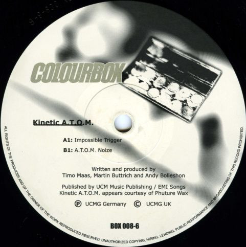 ・アーティスト Kinetic A.T.O.M. ・タイトル Impossible Trigger / A.T.O.M. Noize ・レーベル・型番 Colourbox BOX0086 ・フォーマット 12インチレコード ・コンディション(盤) 良い (VG+) ・コンディション(ジャケット) プレインカバー（元ジャケット／カバー無し） ・コンディション(帯) オビなし ・特記事項 サンプル画像です。実際の商品の画像ではありません 商品写真はバーコード/カタログ番号に対応したサンプル画像ですので、お送りする商品の画像ではありません。帯やライナーなどの付属品は、特記事項に記載されている場合のみ含まれます。プロモやカラーレコードなどの仕様についても、該当する場合のみ特記事項に記載しています。 【ご購入前に必ずご確認ください】 ・本店サイト(www.recordcity.jp)とは価格、送料が違います ・本店サイト、その他支店のオーダーとは同梱発送できません ・注文確定後に別の注文を頂いた場合、注文同士の同梱は致しかねます。 ・別倉庫から発送しているため、店頭受け渡しは対応しておりません ・一部商品は他の通販サイトでも販売しているため、ご注文のタイミングによっては商品のご用意ができない場合がございます。 ・土日祝日はお休みです 金曜・祝前日9時以降のご連絡またはご入金は、返答または発送が週明け・祝日明けに順次対応となります。 ・ご購入後のキャンセル不可 ご購入後のキャンセルはいかなる理由においてもお受けできません。ご了承の上、ご購入くださいませ。 ・日本郵便(ゆうパック/ゆうメール)によるお届けになります。 ・中古品であることをご理解ください 当ストアでは中古商品を主に販売しております。中古品であることをご理解の上ご購入ください。また、一部商品はRecordCityオンラインストアで試聴可能です。 ・返品について お客様のご都合による返品は一切承っておりません。 表記の内容と実際の商品に相違がある場合、また針飛び等で返品・返金をご希望される場合は、商品の到着後1週間以内にご連絡ください。商品の返送をこちらで確認後、キャンセル・返金を行います。 コンディションVG以下の商品は返品できません。プレイに影響のない表面のこすれ傷、プレス起因のノイズ盤は返品の対象外です。 【コンディション表記】 ・ほぼ新品(M-)(Like New) 完全な新品。未使用。当店ではほぼ使用しません ・非常に良い(EX)(Excellent) 中古盤として美品な状態。わずかな経年を感じるものの傷みを感じさせない、当店基準で最高の状態 ・良い(VG+)(Very Good Plus) 丁寧に扱われた中古品で、軽い使用感がみられる。 ・可(VG)(Acceptable) 使い込まれた中古品で、「良い」よりもさらに使用感がみられる。 ・悪い(VG-)(Bad) 状態が悪いアイテム。使用の保障はなく、再生不可、針飛び、目立つノイズがあるかもしれない。状態によるクレーム不可。返品不可。 ・非常に悪い(G)(Very Bad) 「悪い」よりさらに状態が悪いアイテム。使用の保障はなく、再生不可、針飛び、目立つノイズがあるかもしれない。状態によるクレーム不可。返品不可。 ・ジャンク(Fair)(Junk/Fair) 割れている、反っている、水ダメージがある、カビ、ジャケットが分離している、ひどい書き込み、ひどい擦れなど最低の状態。使用の保障はなく、再生不可、針飛び、目立つノイズがあるかもしれない。状態によるクレーム不可。返品不可。 ・ジャンク(Poor)(Junk/Poor) 割れている、反っている、水ダメージがある、カビ、ジャケットが分離している、ひどい書き込み、ひどい擦れなど最低の状態。使用の保障はなく、再生不可、針飛び、目立つノイズがあるかもしれない。状態によるクレーム不可。返品不可。