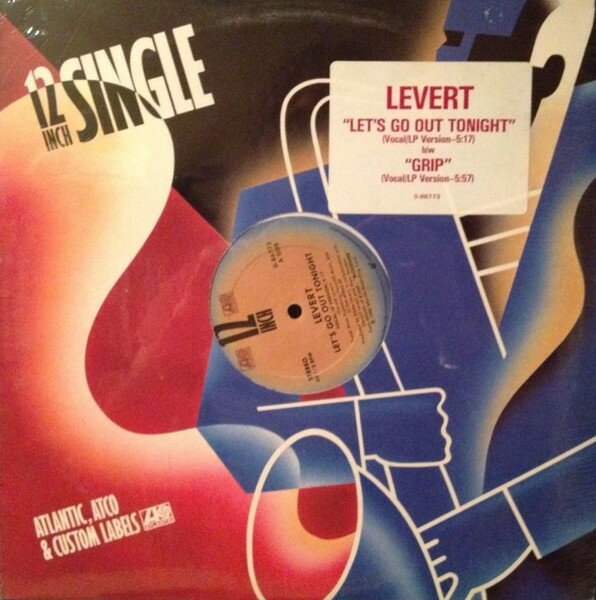 ・アーティスト Levert ・タイトル Let's Go Out Tonight ・レーベル・型番 Atlantic 086773 ・フォーマット 12インチレコード ・コンディション(盤) 良い (VG+) ・コンディション(ジャケット) プレインカバー（元ジャケット／カバー無し） ・コンディション(帯) オビなし ・特記事項 サンプル画像です。実際の商品の画像ではありません 商品写真はバーコード/カタログ番号に対応したサンプル画像ですので、お送りする商品の画像ではありません。帯やライナーなどの付属品は、特記事項に記載されている場合のみ含まれます。プロモやカラーレコードなどの仕様についても、該当する場合のみ特記事項に記載しています。 【ご購入前に必ずご確認ください】 ・本店サイト(www.recordcity.jp)とは価格、送料が違います ・本店サイト、その他支店のオーダーとは同梱発送できません ・注文確定後に別の注文を頂いた場合、注文同士の同梱は致しかねます。 ・別倉庫から発送しているため、店頭受け渡しは対応しておりません ・一部商品は他の通販サイトでも販売しているため、ご注文のタイミングによっては商品のご用意ができない場合がございます。 ・土日祝日はお休みです 金曜・祝前日9時以降のご連絡またはご入金は、返答または発送が週明け・祝日明けに順次対応となります。 ・ご購入後のキャンセル不可 ご購入後のキャンセルはいかなる理由においてもお受けできません。ご了承の上、ご購入くださいませ。 ・日本郵便(ゆうパック/ゆうメール)によるお届けになります。 ・中古品であることをご理解ください 当ストアでは中古商品を主に販売しております。中古品であることをご理解の上ご購入ください。また、一部商品はRecordCityオンラインストアで試聴可能です。 ・返品について お客様のご都合による返品は一切承っておりません。 表記の内容と実際の商品に相違がある場合、また針飛び等で返品・返金をご希望される場合は、商品の到着後1週間以内にご連絡ください。商品の返送をこちらで確認後、キャンセル・返金を行います。 コンディションVG以下の商品は返品できません。プレイに影響のない表面のこすれ傷、プレス起因のノイズ盤は返品の対象外です。 【コンディション表記】 ・ほぼ新品(M-)(Like New) 完全な新品。未使用。当店ではほぼ使用しません ・非常に良い(EX)(Excellent) 中古盤として美品な状態。わずかな経年を感じるものの傷みを感じさせない、当店基準で最高の状態 ・良い(VG+)(Very Good Plus) 丁寧に扱われた中古品で、軽い使用感がみられる。 ・可(VG)(Acceptable) 使い込まれた中古品で、「良い」よりもさらに使用感がみられる。 ・悪い(VG-)(Bad) 状態が悪いアイテム。使用の保障はなく、再生不可、針飛び、目立つノイズがあるかもしれない。状態によるクレーム不可。返品不可。 ・非常に悪い(G)(Very Bad) 「悪い」よりさらに状態が悪いアイテム。使用の保障はなく、再生不可、針飛び、目立つノイズがあるかもしれない。状態によるクレーム不可。返品不可。 ・ジャンク(Fair)(Junk/Fair) 割れている、反っている、水ダメージがある、カビ、ジャケットが分離している、ひどい書き込み、ひどい擦れなど最低の状態。使用の保障はなく、再生不可、針飛び、目立つノイズがあるかもしれない。状態によるクレーム不可。返品不可。 ・ジャンク(Poor)(Junk/Poor) 割れている、反っている、水ダメージがある、カビ、ジャケットが分離している、ひどい書き込み、ひどい擦れなど最低の状態。使用の保障はなく、再生不可、針飛び、目立つノイズがあるかもしれない。状態によるクレーム不可。返品不可。