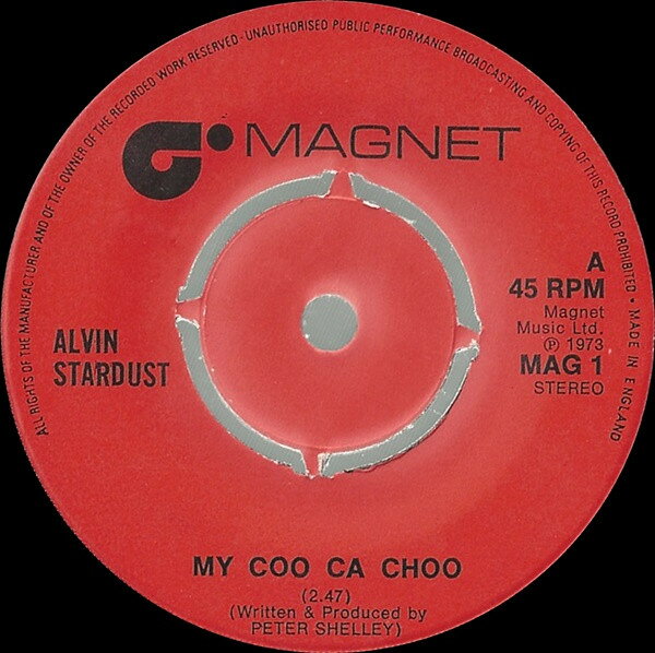 ・アーティスト Alvin Stardust ・タイトル My Coo Ca Choo ・レーベル・型番 Magnet (2) MAG1 ・フォーマット 7インチレコード ・コンディション(盤) 良い (VG+) ・コンディション(ジャケット) プレインカバー（元ジャケット／カバー無し） ・コンディション(帯) オビなし ・特記事項 サンプル画像です。実際の商品の画像ではありません 商品写真はバーコード/カタログ番号に対応したサンプル画像ですので、お送りする商品の画像ではありません。帯やライナーなどの付属品は、特記事項に記載されている場合のみ含まれます。プロモやカラーレコードなどの仕様についても、該当する場合のみ特記事項に記載しています。 【ご購入前に必ずご確認ください】 ・本店サイト(www.recordcity.jp)とは価格、送料が違います ・本店サイト、その他支店のオーダーとは同梱発送できません ・注文確定後に別の注文を頂いた場合、注文同士の同梱は致しかねます。 ・別倉庫から発送しているため、店頭受け渡しは対応しておりません ・一部商品は他の通販サイトでも販売しているため、ご注文のタイミングによっては商品のご用意ができない場合がございます。 ・土日祝日はお休みです 金曜・祝前日9時以降のご連絡またはご入金は、返答または発送が週明け・祝日明けに順次対応となります。 ・ご購入後のキャンセル不可 ご購入後のキャンセルはいかなる理由においてもお受けできません。ご了承の上、ご購入くださいませ。 ・日本郵便(ゆうパック/ゆうメール)によるお届けになります。 ・中古品であることをご理解ください 当ストアでは中古商品を主に販売しております。中古品であることをご理解の上ご購入ください。また、一部商品はRecordCityオンラインストアで試聴可能です。 ・返品について お客様のご都合による返品は一切承っておりません。 表記の内容と実際の商品に相違がある場合、また針飛び等で返品・返金をご希望される場合は、商品の到着後1週間以内にご連絡ください。商品の返送をこちらで確認後、キャンセル・返金を行います。 コンディションVG以下の商品は返品できません。プレイに影響のない表面のこすれ傷、プレス起因のノイズ盤は返品の対象外です。 【コンディション表記】 ・ほぼ新品(M-)(Like New) 完全な新品。未使用。当店ではほぼ使用しません ・非常に良い(EX)(Excellent) 中古盤として美品な状態。わずかな経年を感じるものの傷みを感じさせない、当店基準で最高の状態 ・良い(VG+)(Very Good Plus) 丁寧に扱われた中古品で、軽い使用感がみられる。 ・可(VG)(Acceptable) 使い込まれた中古品で、「良い」よりもさらに使用感がみられる。 ・悪い(VG-)(Bad) 状態が悪いアイテム。使用の保障はなく、再生不可、針飛び、目立つノイズがあるかもしれない。状態によるクレーム不可。返品不可。 ・非常に悪い(G)(Very Bad) 「悪い」よりさらに状態が悪いアイテム。使用の保障はなく、再生不可、針飛び、目立つノイズがあるかもしれない。状態によるクレーム不可。返品不可。 ・ジャンク(Fair)(Junk/Fair) 割れている、反っている、水ダメージがある、カビ、ジャケットが分離している、ひどい書き込み、ひどい擦れなど最低の状態。使用の保障はなく、再生不可、針飛び、目立つノイズがあるかもしれない。状態によるクレーム不可。返品不可。 ・ジャンク(Poor)(Junk/Poor) 割れている、反っている、水ダメージがある、カビ、ジャケットが分離している、ひどい書き込み、ひどい擦れなど最低の状態。使用の保障はなく、再生不可、針飛び、目立つノイズがあるかもしれない。状態によるクレーム不可。返品不可。