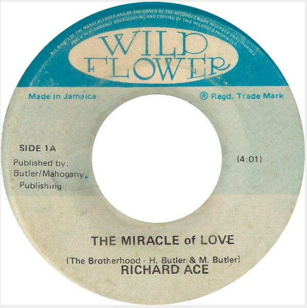 ・アーティスト Richard Ace ・タイトル Miracle Of Love ・レーベル・型番 Wild Flower NONE ・フォーマット 7インチレコード ・コンディション(盤) 可 (VG) ・コンディション(ジャケット) ・コンディション(帯) オビなし ・特記事項 【盤に目立ったキズ】【レーベルに染み】【レーベルに書き込み】 サンプル画像です。実際の商品の画像ではありません 商品写真はバーコード/カタログ番号に対応したサンプル画像ですので、お送りする商品の画像ではありません。帯やライナーなどの付属品は、特記事項に記載されている場合のみ含まれます。プロモやカラーレコードなどの仕様についても、該当する場合のみ特記事項に記載しています。 【ご購入前に必ずご確認ください】 ・本店サイト(www.recordcity.jp)とは価格、送料が違います ・本店サイト、その他支店のオーダーとは同梱発送できません ・注文確定後に別の注文を頂いた場合、注文同士の同梱は致しかねます。 ・別倉庫から発送しているため、店頭受け渡しは対応しておりません ・一部商品は他の通販サイトでも販売しているため、ご注文のタイミングによっては商品のご用意ができない場合がございます。 ・土日祝日はお休みです 金曜・祝前日9時以降のご連絡またはご入金は、返答または発送が週明け・祝日明けに順次対応となります。 ・ご購入後のキャンセル不可 ご購入後のキャンセルはいかなる理由においてもお受けできません。ご了承の上、ご購入くださいませ。 ・日本郵便(ゆうパック/ゆうメール)によるお届けになります。 ・中古品であることをご理解ください 当ストアでは中古商品を主に販売しております。中古品であることをご理解の上ご購入ください。また、一部商品はRecordCityオンラインストアで試聴可能です。 ・返品について お客様のご都合による返品は一切承っておりません。 表記の内容と実際の商品に相違がある場合、また針飛び等で返品・返金をご希望される場合は、商品の到着後1週間以内にご連絡ください。商品の返送をこちらで確認後、キャンセル・返金を行います。 コンディションVG以下の商品は返品できません。プレイに影響のない表面のこすれ傷、プレス起因のノイズ盤は返品の対象外です。 【コンディション表記】 ・ほぼ新品(M-)(Like New) 完全な新品。未使用。当店ではほぼ使用しません ・非常に良い(EX)(Excellent) 中古盤として美品な状態。わずかな経年を感じるものの傷みを感じさせない、当店基準で最高の状態 ・良い(VG+)(Very Good Plus) 丁寧に扱われた中古品で、軽い使用感がみられる。 ・可(VG)(Acceptable) 使い込まれた中古品で、「良い」よりもさらに使用感がみられる。 ・悪い(VG-)(Bad) 状態が悪いアイテム。使用の保障はなく、再生不可、針飛び、目立つノイズがあるかもしれない。状態によるクレーム不可。返品不可。 ・非常に悪い(G)(Very Bad) 「悪い」よりさらに状態が悪いアイテム。使用の保障はなく、再生不可、針飛び、目立つノイズがあるかもしれない。状態によるクレーム不可。返品不可。 ・ジャンク(Fair)(Junk/Fair) 割れている、反っている、水ダメージがある、カビ、ジャケットが分離している、ひどい書き込み、ひどい擦れなど最低の状態。使用の保障はなく、再生不可、針飛び、目立つノイズがあるかもしれない。状態によるクレーム不可。返品不可。 ・ジャンク(Poor)(Junk/Poor) 割れている、反っている、水ダメージがある、カビ、ジャケットが分離している、ひどい書き込み、ひどい擦れなど最低の状態。使用の保障はなく、再生不可、針飛び、目立つノイズがあるかもしれない。状態によるクレーム不可。返品不可。