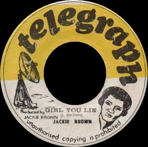 ・アーティスト Jackie Brown ・タイトル Girl You Lie ・レーベル・型番 Telegraph NONE ・フォーマット 7インチレコード ・コンディション(盤) 可 (VG) ・コンディション(ジャケット) ・コンディション(帯) オビなし ・特記事項 【盤に目立った跡】【SLD/SEW】 サンプル画像です。実際の商品の画像ではありません 商品写真はバーコード/カタログ番号に対応したサンプル画像ですので、お送りする商品の画像ではありません。帯やライナーなどの付属品は、特記事項に記載されている場合のみ含まれます。プロモやカラーレコードなどの仕様についても、該当する場合のみ特記事項に記載しています。 【ご購入前に必ずご確認ください】 ・本店サイト(www.recordcity.jp)とは価格、送料が違います ・本店サイト、その他支店のオーダーとは同梱発送できません ・注文確定後に別の注文を頂いた場合、注文同士の同梱は致しかねます。 ・別倉庫から発送しているため、店頭受け渡しは対応しておりません ・一部商品は他の通販サイトでも販売しているため、ご注文のタイミングによっては商品のご用意ができない場合がございます。 ・土日祝日はお休みです 金曜・祝前日9時以降のご連絡またはご入金は、返答または発送が週明け・祝日明けに順次対応となります。 ・ご購入後のキャンセル不可 ご購入後のキャンセルはいかなる理由においてもお受けできません。ご了承の上、ご購入くださいませ。 ・日本郵便(ゆうパック/ゆうメール)によるお届けになります。 ・中古品であることをご理解ください 当ストアでは中古商品を主に販売しております。中古品であることをご理解の上ご購入ください。また、一部商品はRecordCityオンラインストアで試聴可能です。 ・返品について お客様のご都合による返品は一切承っておりません。 表記の内容と実際の商品に相違がある場合、また針飛び等で返品・返金をご希望される場合は、商品の到着後1週間以内にご連絡ください。商品の返送をこちらで確認後、キャンセル・返金を行います。 コンディションVG以下の商品は返品できません。プレイに影響のない表面のこすれ傷、プレス起因のノイズ盤は返品の対象外です。 【コンディション表記】 ・ほぼ新品(M-)(Like New) 完全な新品。未使用。当店ではほぼ使用しません ・非常に良い(EX)(Excellent) 中古盤として美品な状態。わずかな経年を感じるものの傷みを感じさせない、当店基準で最高の状態 ・良い(VG+)(Very Good Plus) 丁寧に扱われた中古品で、軽い使用感がみられる。 ・可(VG)(Acceptable) 使い込まれた中古品で、「良い」よりもさらに使用感がみられる。 ・悪い(VG-)(Bad) 状態が悪いアイテム。使用の保障はなく、再生不可、針飛び、目立つノイズがあるかもしれない。状態によるクレーム不可。返品不可。 ・非常に悪い(G)(Very Bad) 「悪い」よりさらに状態が悪いアイテム。使用の保障はなく、再生不可、針飛び、目立つノイズがあるかもしれない。状態によるクレーム不可。返品不可。 ・ジャンク(Fair)(Junk/Fair) 割れている、反っている、水ダメージがある、カビ、ジャケットが分離している、ひどい書き込み、ひどい擦れなど最低の状態。使用の保障はなく、再生不可、針飛び、目立つノイズがあるかもしれない。状態によるクレーム不可。返品不可。 ・ジャンク(Poor)(Junk/Poor) 割れている、反っている、水ダメージがある、カビ、ジャケットが分離している、ひどい書き込み、ひどい擦れなど最低の状態。使用の保障はなく、再生不可、針飛び、目立つノイズがあるかもしれない。状態によるクレーム不可。返品不可。