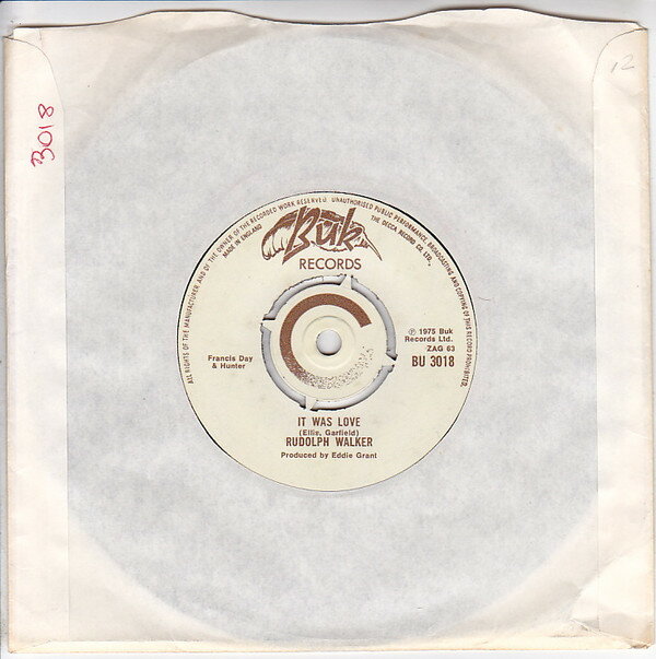 ・アーティスト Rudolph Walker ・タイトル It Was Love ・レーベル・型番 BUK BU3018 ・フォーマット 7インチレコード ・コンディション(盤) 非常に良い(EX) ・コンディション(ジャケット) ・コンディション(帯) オビなし ・特記事項 サンプル画像です。実際の商品の画像ではありません 商品写真はバーコード/カタログ番号に対応したサンプル画像ですので、お送りする商品の画像ではありません。帯やライナーなどの付属品は、特記事項に記載されている場合のみ含まれます。プロモやカラーレコードなどの仕様についても、該当する場合のみ特記事項に記載しています。 【ご購入前に必ずご確認ください】 ・本店サイト(www.recordcity.jp)とは価格、送料が違います ・本店サイト、その他支店のオーダーとは同梱発送できません ・注文確定後に別の注文を頂いた場合、注文同士の同梱は致しかねます。 ・別倉庫から発送しているため、店頭受け渡しは対応しておりません ・一部商品は他の通販サイトでも販売しているため、ご注文のタイミングによっては商品のご用意ができない場合がございます。 ・土日祝日はお休みです 金曜・祝前日9時以降のご連絡またはご入金は、返答または発送が週明け・祝日明けに順次対応となります。 ・ご購入後のキャンセル不可 ご購入後のキャンセルはいかなる理由においてもお受けできません。ご了承の上、ご購入くださいませ。 ・日本郵便(ゆうパック/ゆうメール)によるお届けになります。 ・中古品であることをご理解ください 当ストアでは中古商品を主に販売しております。中古品であることをご理解の上ご購入ください。また、一部商品はRecordCityオンラインストアで試聴可能です。 ・返品について お客様のご都合による返品は一切承っておりません。 表記の内容と実際の商品に相違がある場合、また針飛び等で返品・返金をご希望される場合は、商品の到着後1週間以内にご連絡ください。商品の返送をこちらで確認後、キャンセル・返金を行います。 コンディションVG以下の商品は返品できません。プレイに影響のない表面のこすれ傷、プレス起因のノイズ盤は返品の対象外です。 【コンディション表記】 ・ほぼ新品(M-)(Like New) 完全な新品。未使用。当店ではほぼ使用しません ・非常に良い(EX)(Excellent) 中古盤として美品な状態。わずかな経年を感じるものの傷みを感じさせない、当店基準で最高の状態 ・良い(VG+)(Very Good Plus) 丁寧に扱われた中古品で、軽い使用感がみられる。 ・可(VG)(Acceptable) 使い込まれた中古品で、「良い」よりもさらに使用感がみられる。 ・悪い(VG-)(Bad) 状態が悪いアイテム。使用の保障はなく、再生不可、針飛び、目立つノイズがあるかもしれない。状態によるクレーム不可。返品不可。 ・非常に悪い(G)(Very Bad) 「悪い」よりさらに状態が悪いアイテム。使用の保障はなく、再生不可、針飛び、目立つノイズがあるかもしれない。状態によるクレーム不可。返品不可。 ・ジャンク(Fair)(Junk/Fair) 割れている、反っている、水ダメージがある、カビ、ジャケットが分離している、ひどい書き込み、ひどい擦れなど最低の状態。使用の保障はなく、再生不可、針飛び、目立つノイズがあるかもしれない。状態によるクレーム不可。返品不可。 ・ジャンク(Poor)(Junk/Poor) 割れている、反っている、水ダメージがある、カビ、ジャケットが分離している、ひどい書き込み、ひどい擦れなど最低の状態。使用の保障はなく、再生不可、針飛び、目立つノイズがあるかもしれない。状態によるクレーム不可。返品不可。