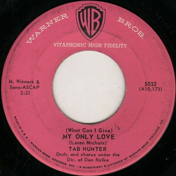 ・アーティスト Tab Hunter ・タイトル (What Can I Give) My Only Love ・レーベル・型番 Warner Bros. Records 5032 ・フォーマット 7インチレコード ・コンディション(盤) 良い (VG+) ・コンディション(ジャケット) プレインカバー（元ジャケット／カバー無し） ・コンディション(帯) オビなし ・特記事項 サンプル画像です。実際の商品の画像ではありません 商品写真はバーコード/カタログ番号に対応したサンプル画像ですので、お送りする商品の画像ではありません。帯やライナーなどの付属品は、特記事項に記載されている場合のみ含まれます。プロモやカラーレコードなどの仕様についても、該当する場合のみ特記事項に記載しています。 【ご購入前に必ずご確認ください】 ・本店サイト(www.recordcity.jp)とは価格、送料が違います ・本店サイト、その他支店のオーダーとは同梱発送できません ・注文確定後に別の注文を頂いた場合、注文同士の同梱は致しかねます。 ・別倉庫から発送しているため、店頭受け渡しは対応しておりません ・一部商品は他の通販サイトでも販売しているため、ご注文のタイミングによっては商品のご用意ができない場合がございます。 ・土日祝日はお休みです 金曜・祝前日9時以降のご連絡またはご入金は、返答または発送が週明け・祝日明けに順次対応となります。 ・ご購入後のキャンセル不可 ご購入後のキャンセルはいかなる理由においてもお受けできません。ご了承の上、ご購入くださいませ。 ・日本郵便(ゆうパック/ゆうメール)によるお届けになります。 ・中古品であることをご理解ください 当ストアでは中古商品を主に販売しております。中古品であることをご理解の上ご購入ください。また、一部商品はRecordCityオンラインストアで試聴可能です。 ・返品について お客様のご都合による返品は一切承っておりません。 表記の内容と実際の商品に相違がある場合、また針飛び等で返品・返金をご希望される場合は、商品の到着後1週間以内にご連絡ください。商品の返送をこちらで確認後、キャンセル・返金を行います。 コンディションVG以下の商品は返品できません。プレイに影響のない表面のこすれ傷、プレス起因のノイズ盤は返品の対象外です。 【コンディション表記】 ・ほぼ新品(M-)(Like New) 完全な新品。未使用。当店ではほぼ使用しません ・非常に良い(EX)(Excellent) 中古盤として美品な状態。わずかな経年を感じるものの傷みを感じさせない、当店基準で最高の状態 ・良い(VG+)(Very Good Plus) 丁寧に扱われた中古品で、軽い使用感がみられる。 ・可(VG)(Acceptable) 使い込まれた中古品で、「良い」よりもさらに使用感がみられる。 ・悪い(VG-)(Bad) 状態が悪いアイテム。使用の保障はなく、再生不可、針飛び、目立つノイズがあるかもしれない。状態によるクレーム不可。返品不可。 ・非常に悪い(G)(Very Bad) 「悪い」よりさらに状態が悪いアイテム。使用の保障はなく、再生不可、針飛び、目立つノイズがあるかもしれない。状態によるクレーム不可。返品不可。 ・ジャンク(Fair)(Junk/Fair) 割れている、反っている、水ダメージがある、カビ、ジャケットが分離している、ひどい書き込み、ひどい擦れなど最低の状態。使用の保障はなく、再生不可、針飛び、目立つノイズがあるかもしれない。状態によるクレーム不可。返品不可。 ・ジャンク(Poor)(Junk/Poor) 割れている、反っている、水ダメージがある、カビ、ジャケットが分離している、ひどい書き込み、ひどい擦れなど最低の状態。使用の保障はなく、再生不可、針飛び、目立つノイズがあるかもしれない。状態によるクレーム不可。返品不可。